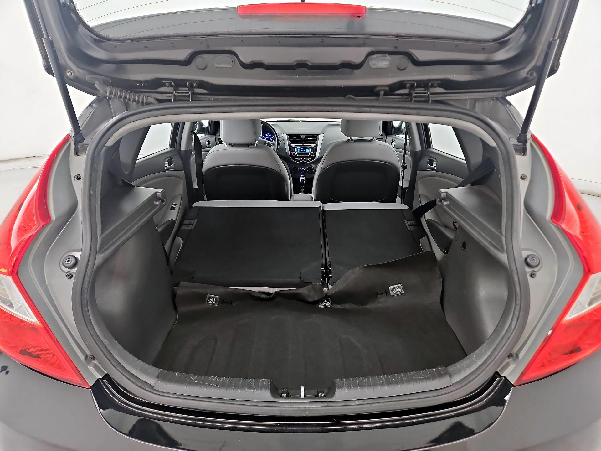 Thumbnail: 2015 Hyundai Accent - 20
