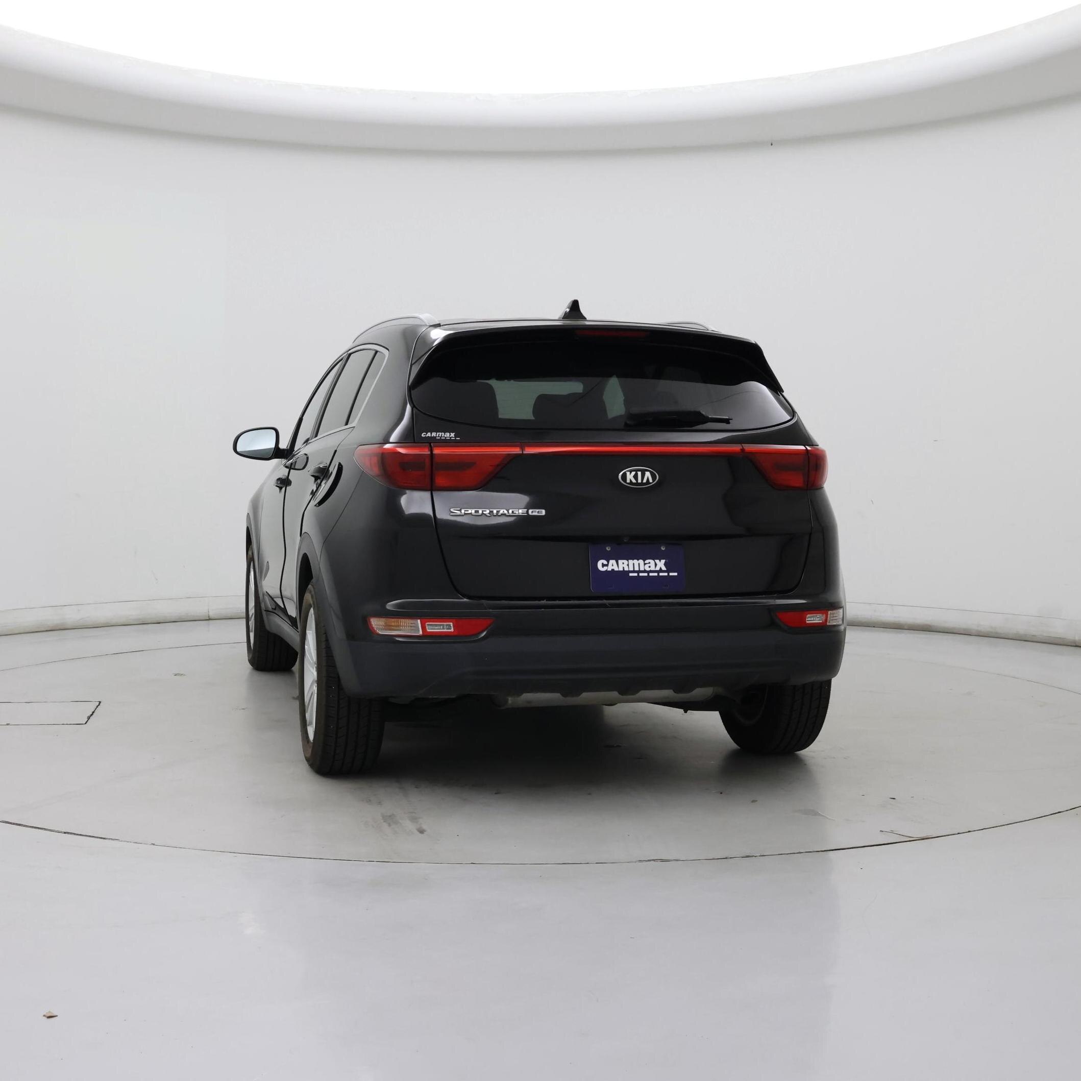 Thumbnail: 2017 Kia Sportage - 6