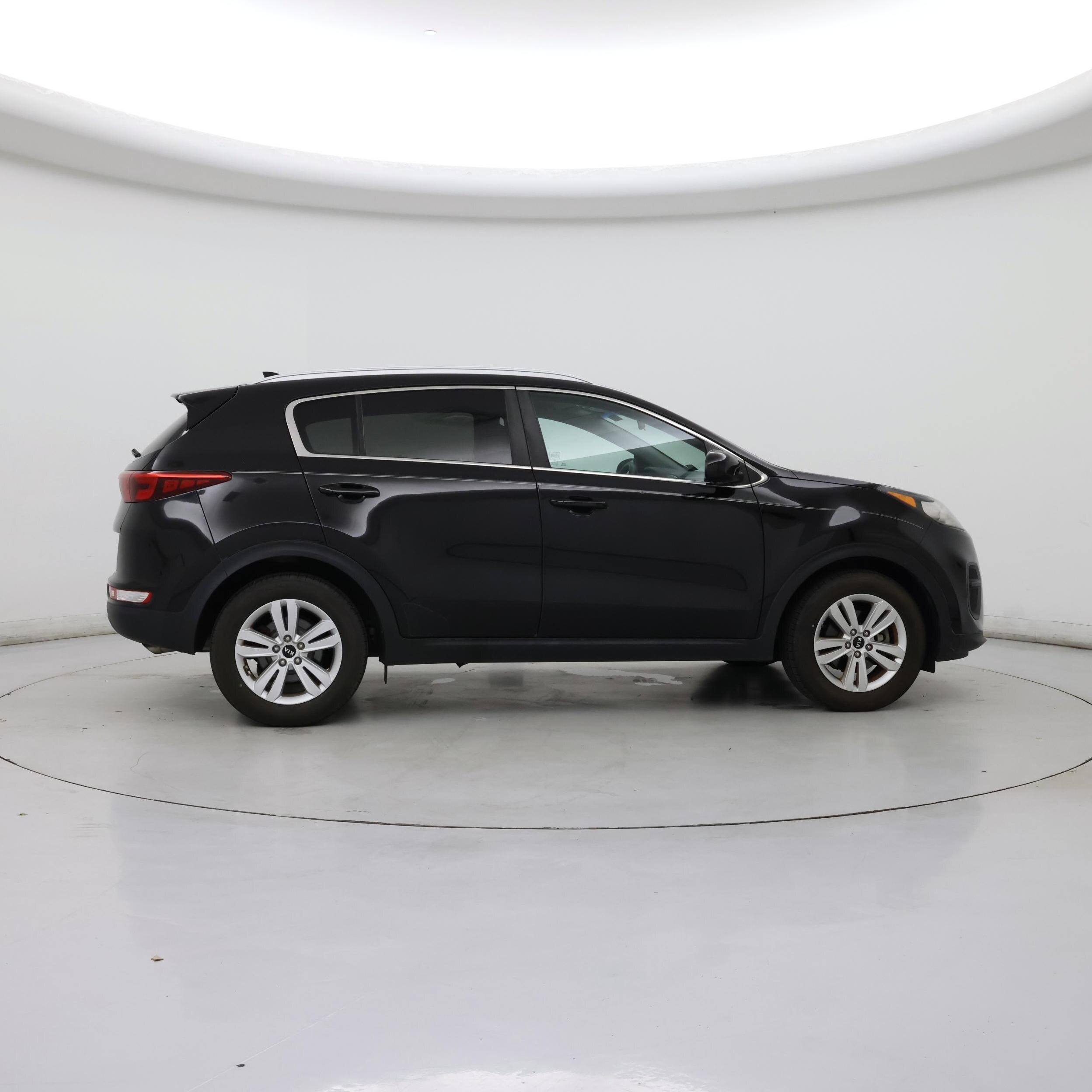 Thumbnail: 2017 Kia Sportage - 7
