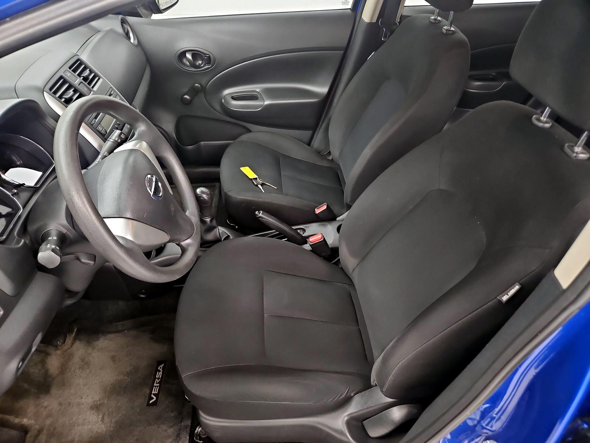 Thumbnail: 2014 Nissan Versa Note - 11
