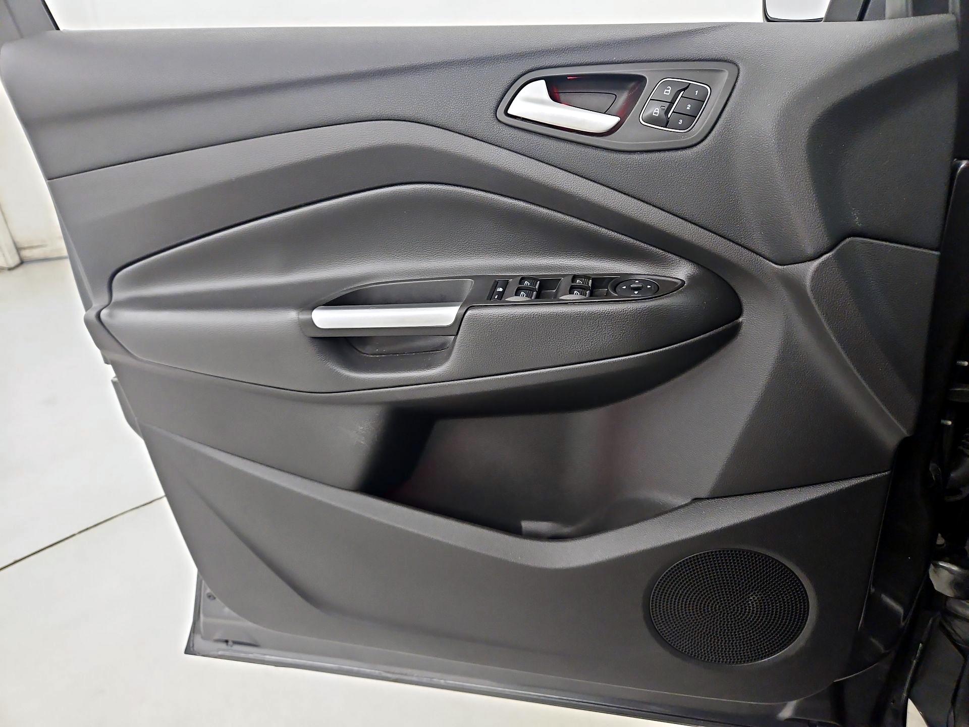 Thumbnail: 2017 Ford Escape - 12