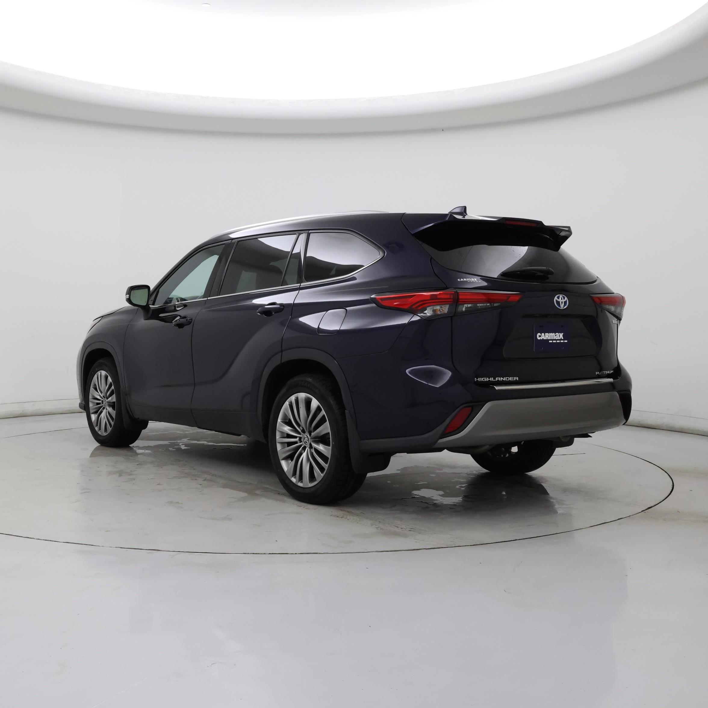 Thumbnail: 2021 Toyota Highlander - 2