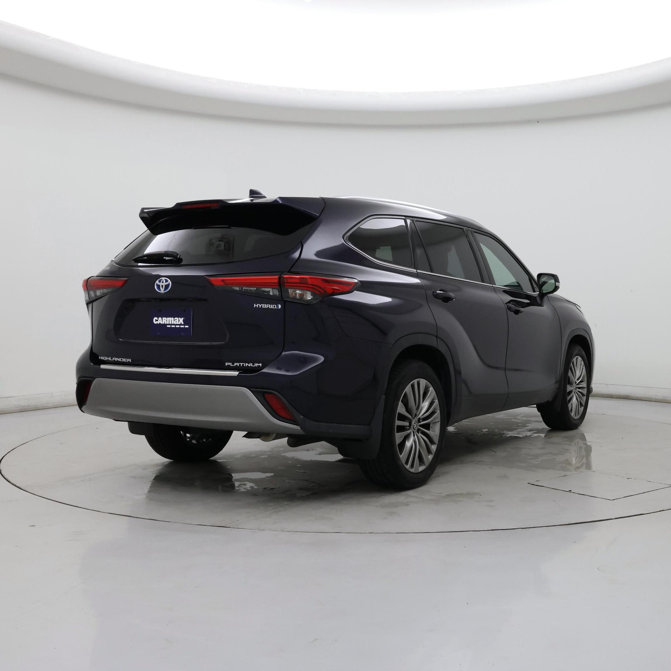 Thumbnail: 2021 Toyota Highlander - 8