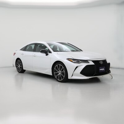 White 2019 Toyota Avalon Touring