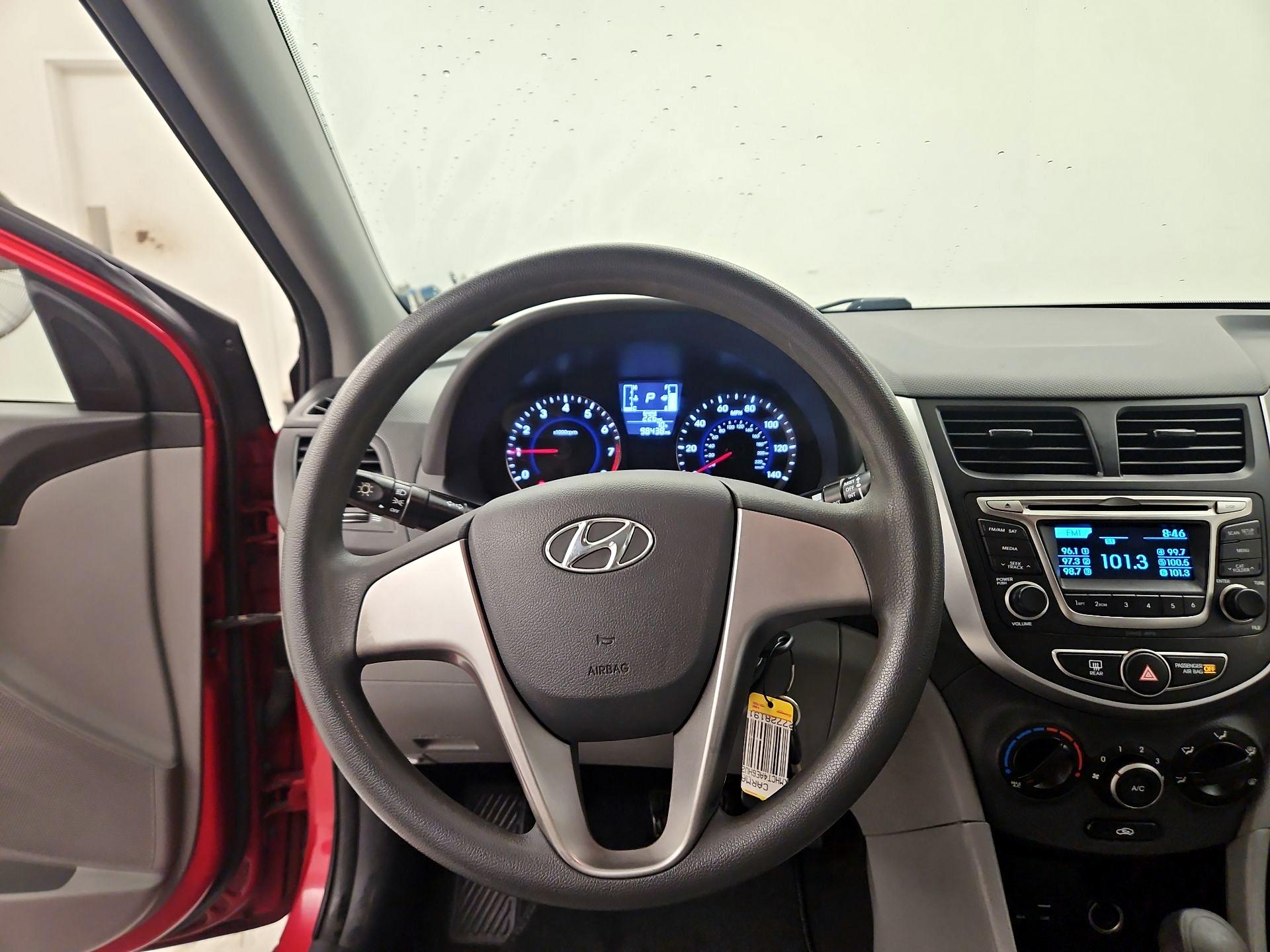 Thumbnail: 2017 Hyundai Accent - 10