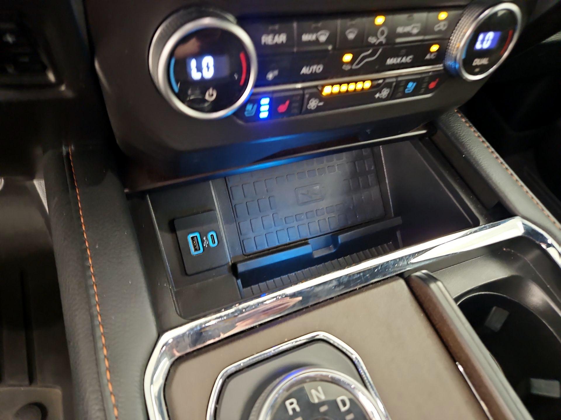 Thumbnail: 2020 Ford Expedition - 19