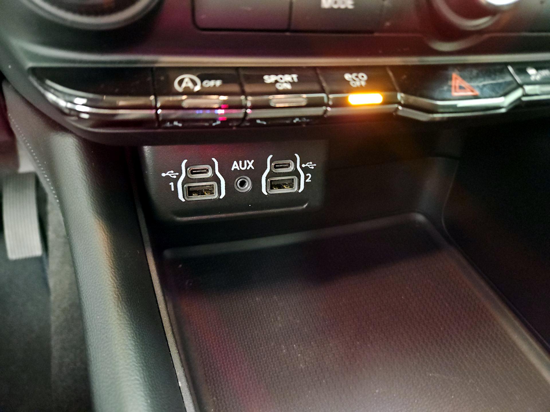 Thumbnail: 2022 Dodge Durango - 18