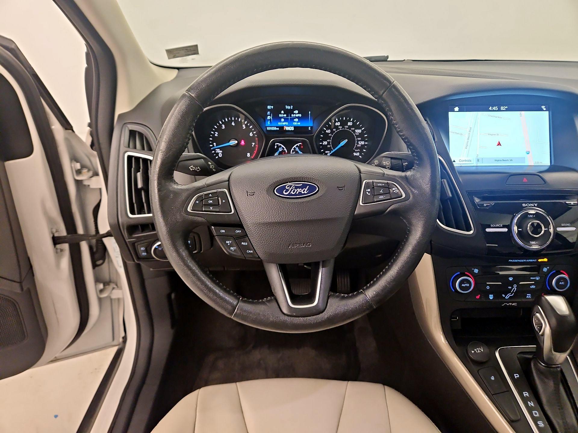 Thumbnail: 2018 Ford Focus - 10