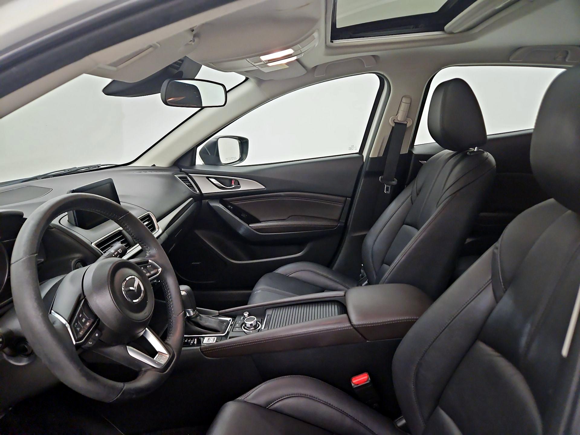 Thumbnail: 2018 Mazda Mazda3 - 11