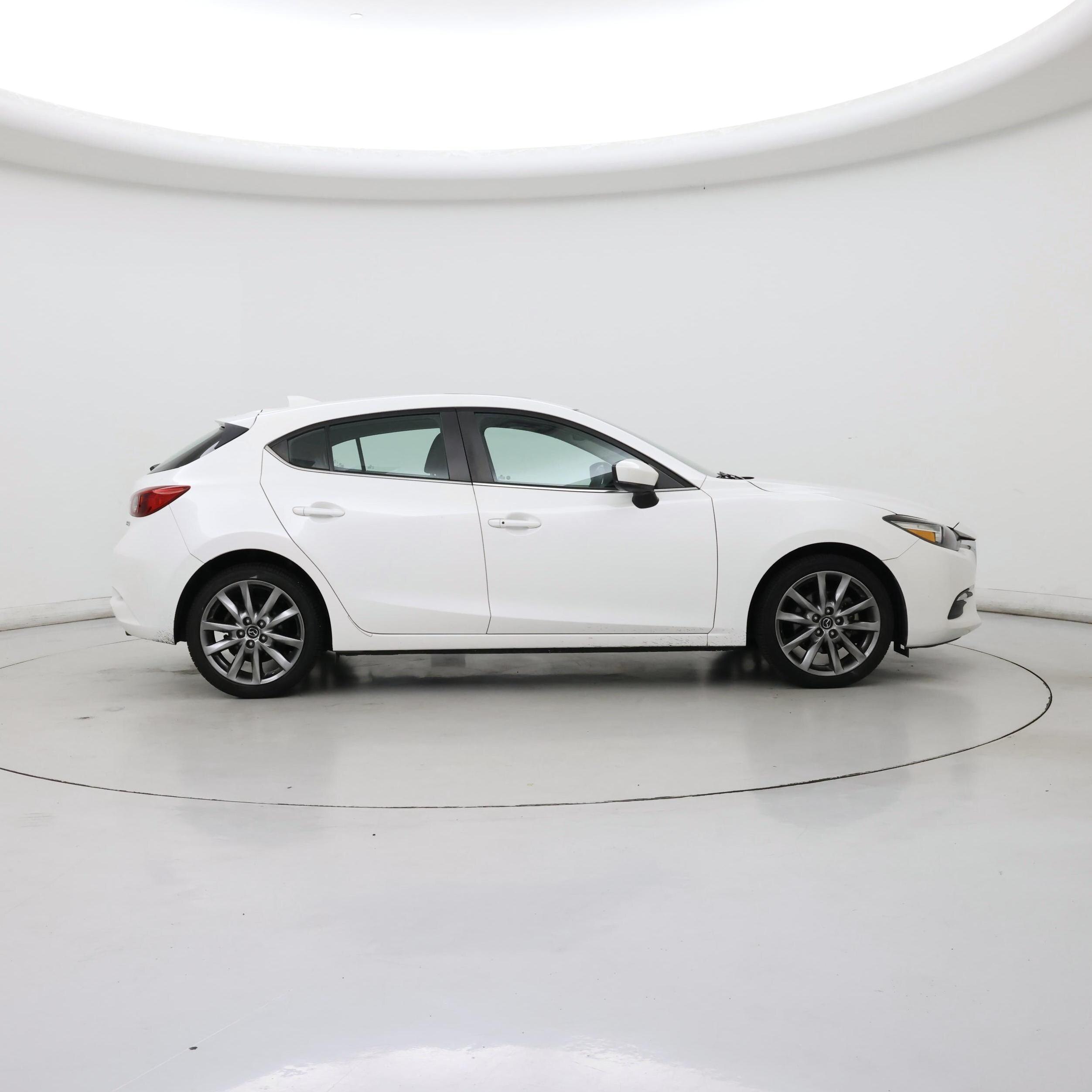 Thumbnail: 2018 Mazda Mazda3 - 7