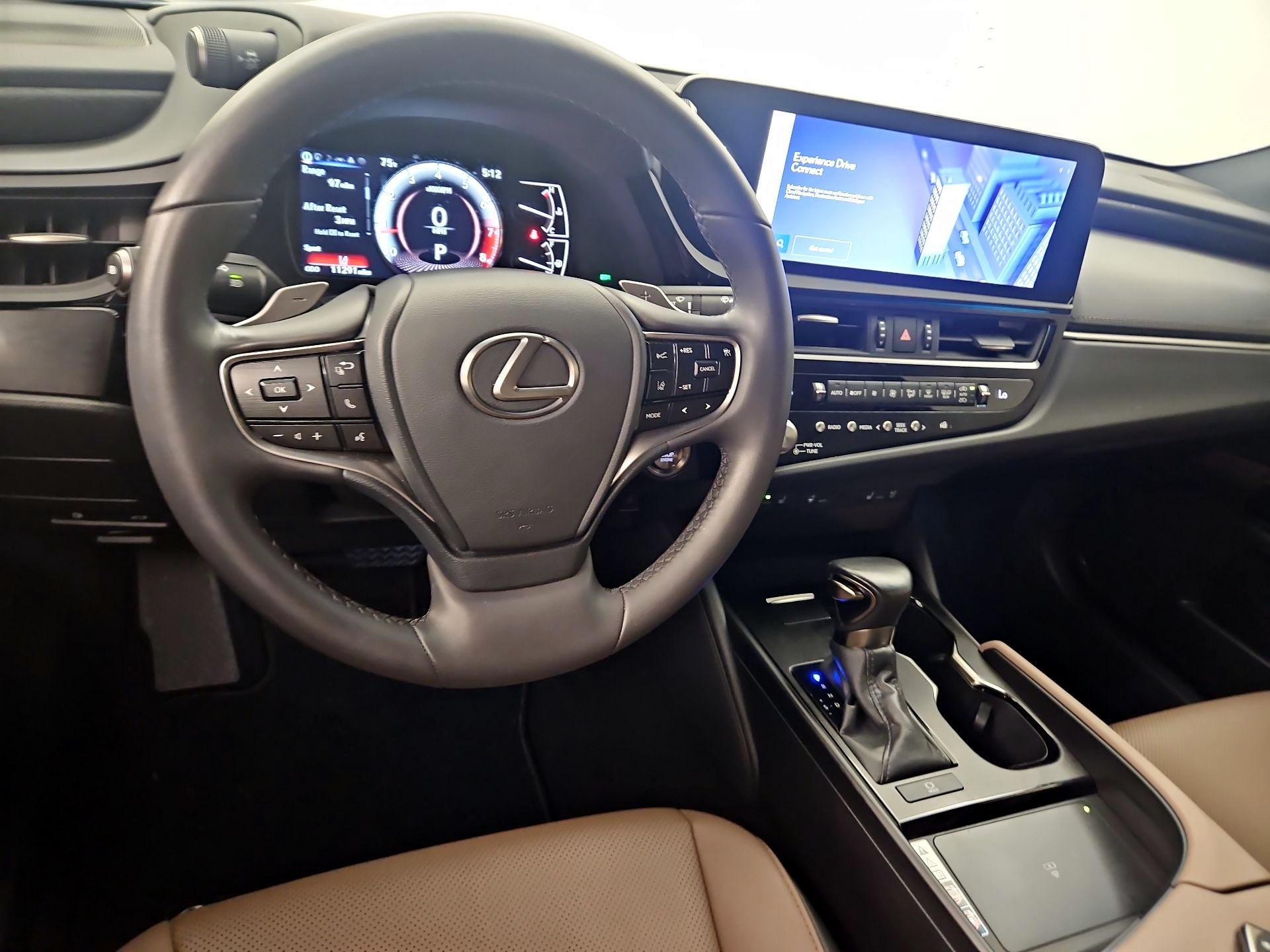 Thumbnail: 2023 Lexus ES - 10