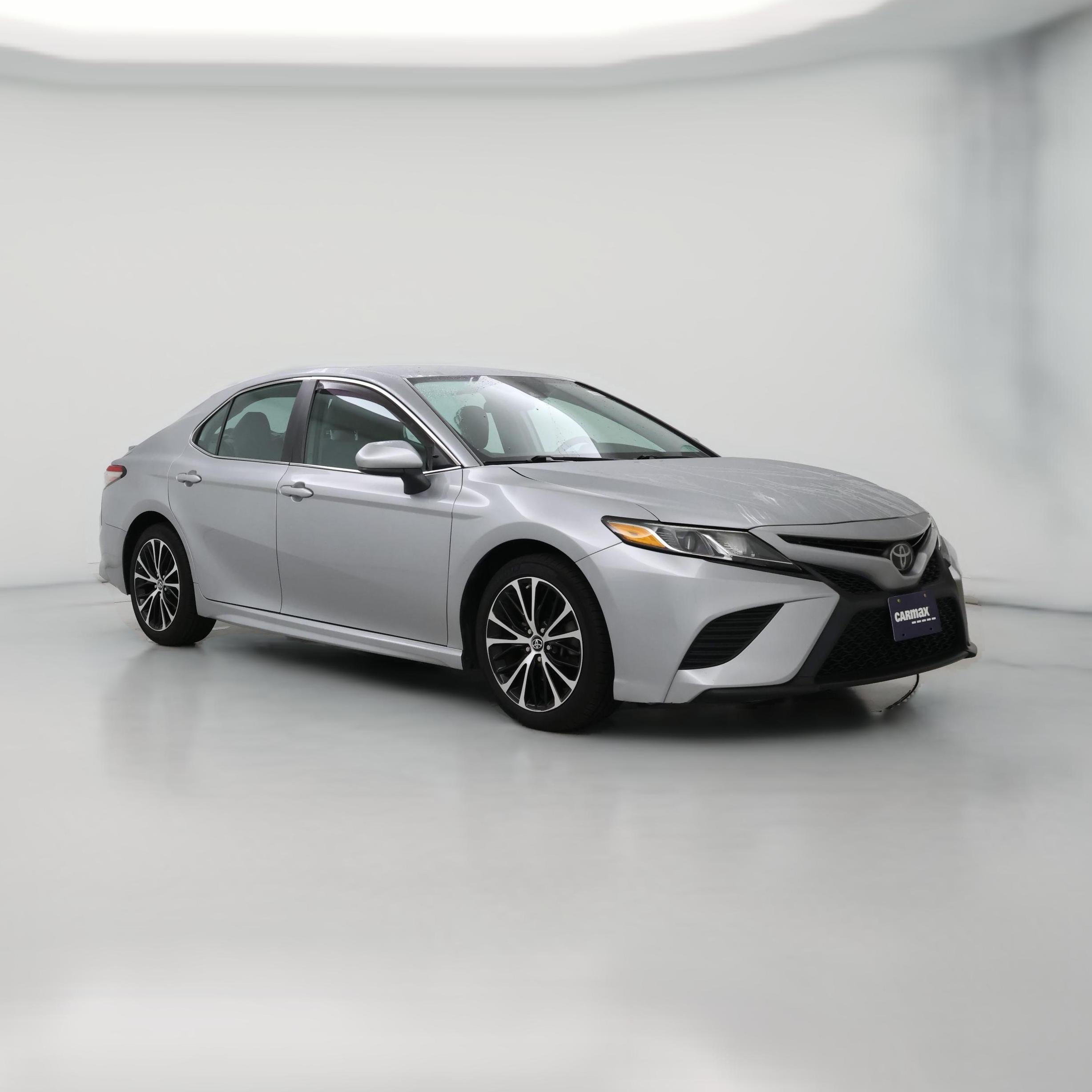 Thumbnail: 2019 Toyota Camry - 1
