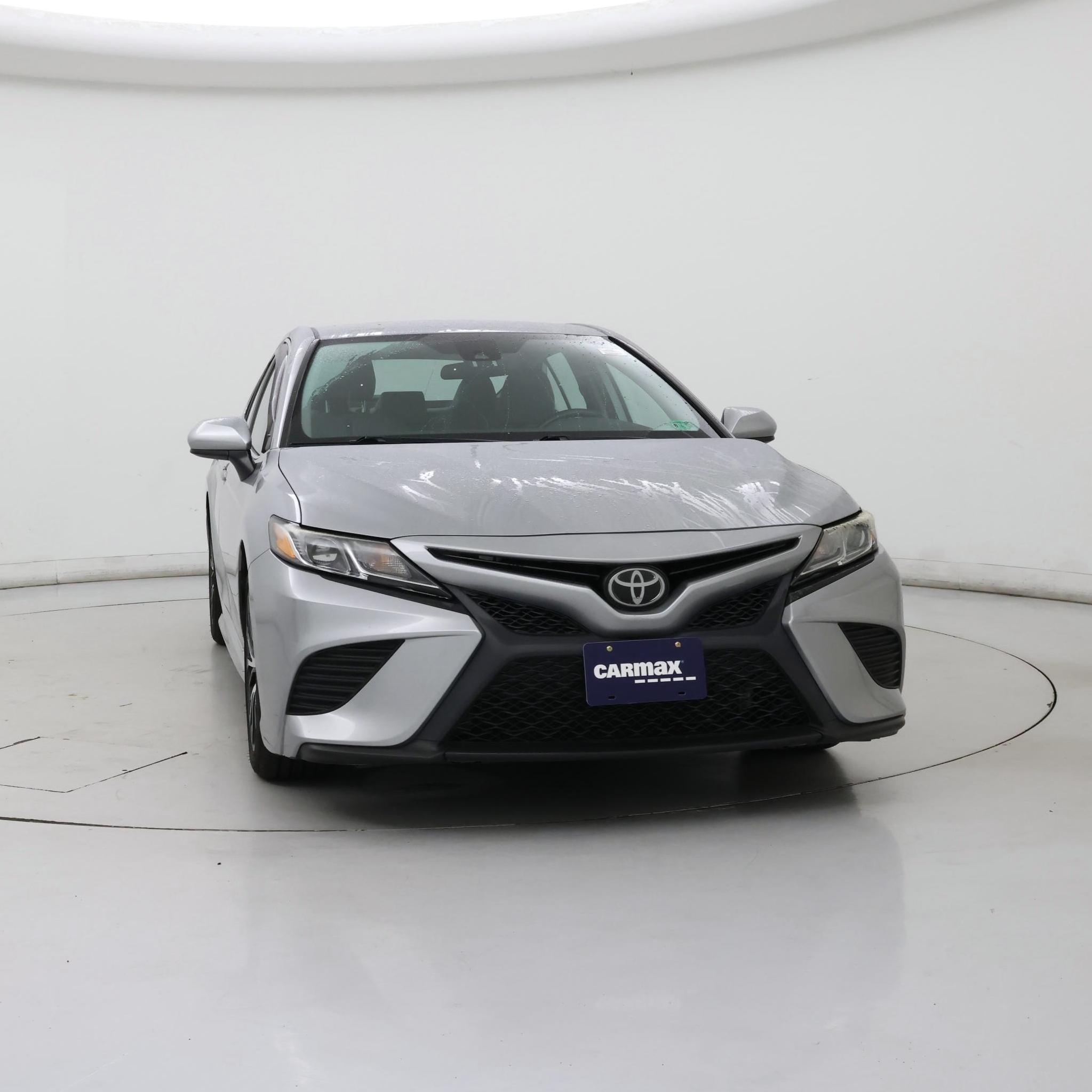 Thumbnail: 2019 Toyota Camry - 5