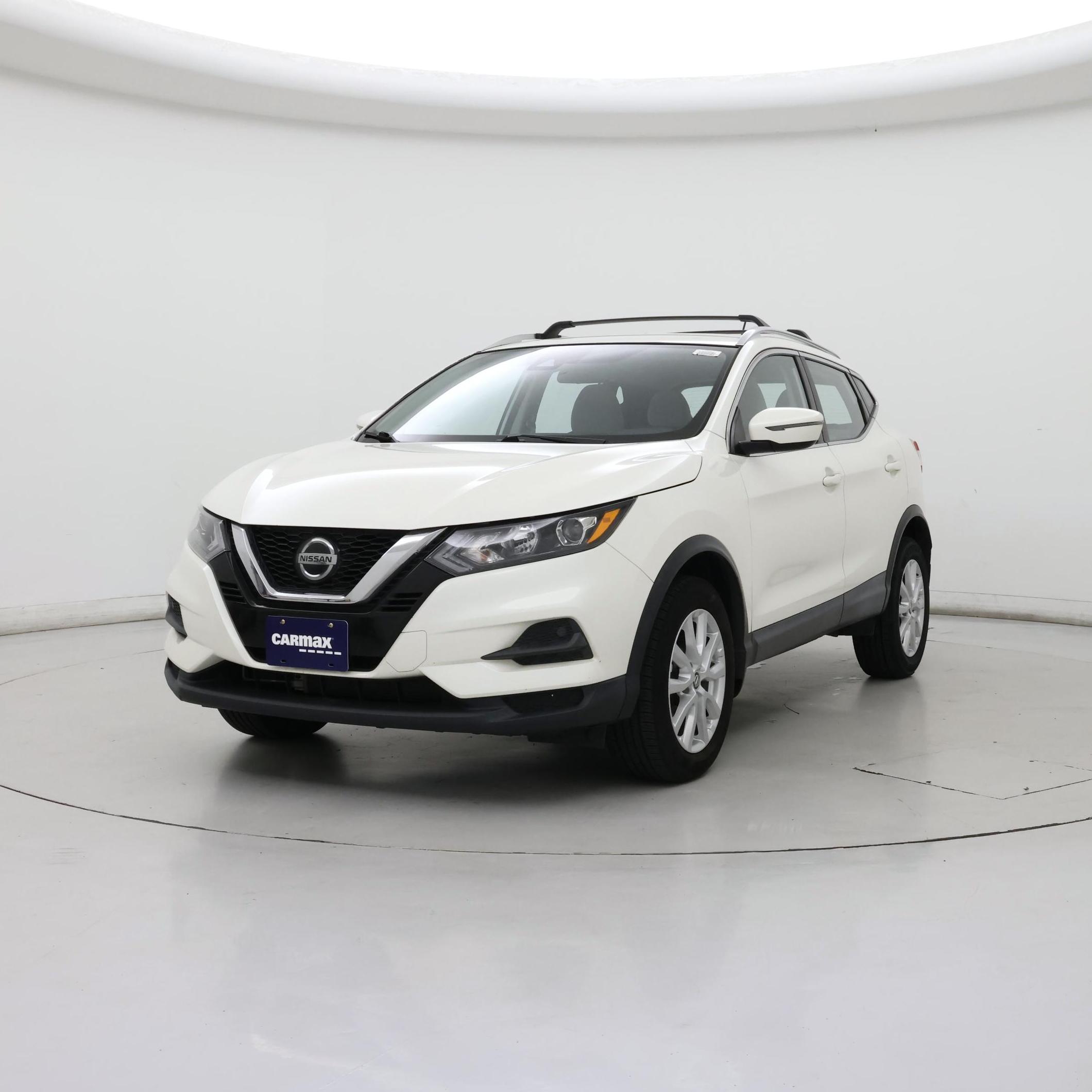 Thumbnail: 2020 Nissan Rogue Sport - 4