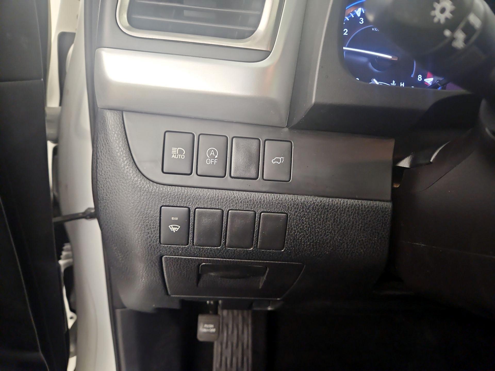Thumbnail: 2018 Toyota Highlander - 13