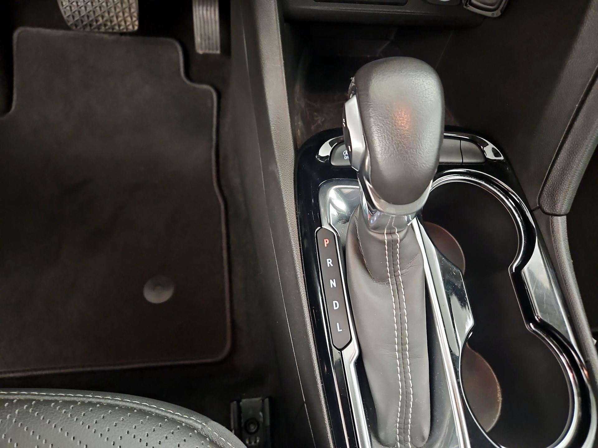 Thumbnail: 2023 Buick Encore GX - 17