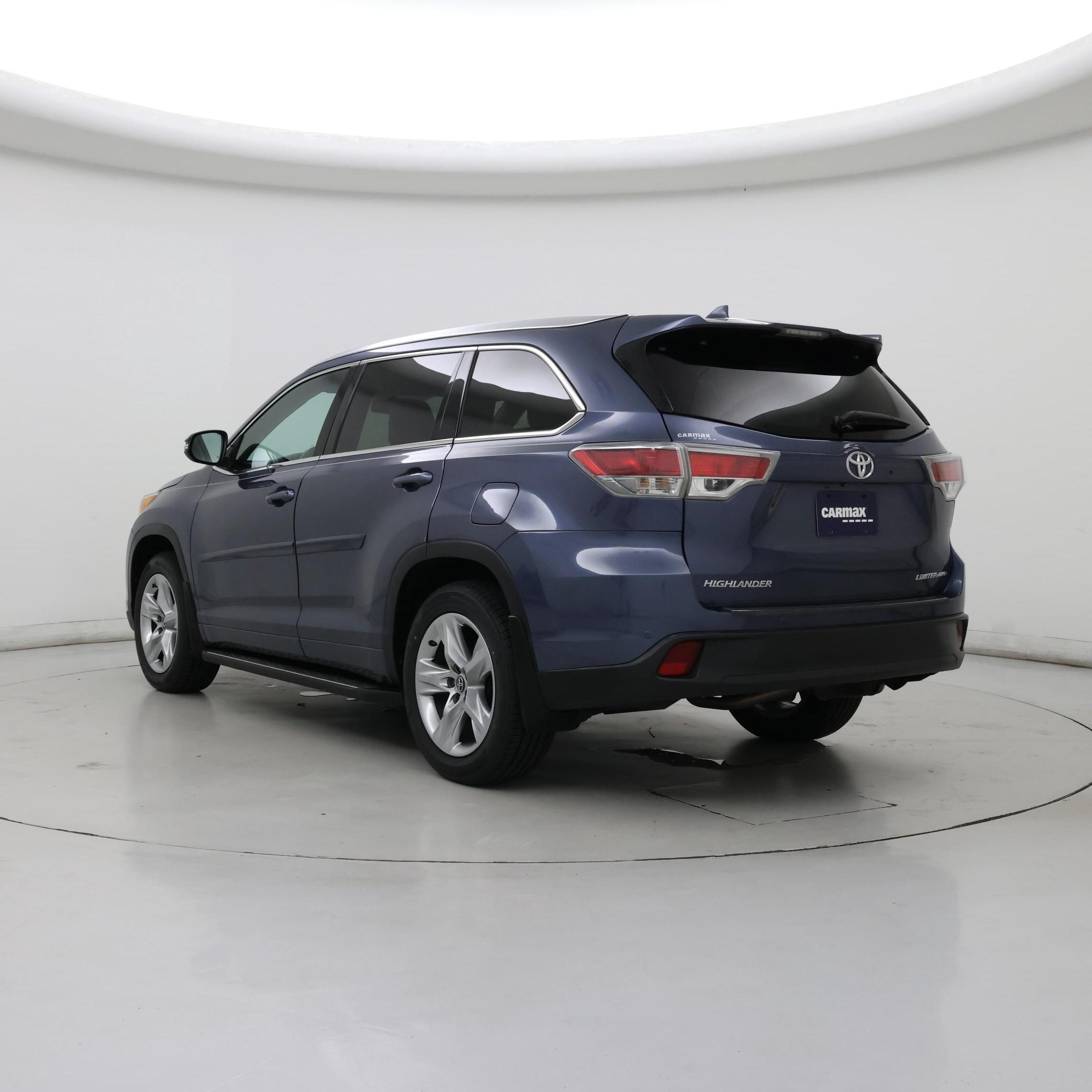 Thumbnail: 2016 Toyota Highlander - 2