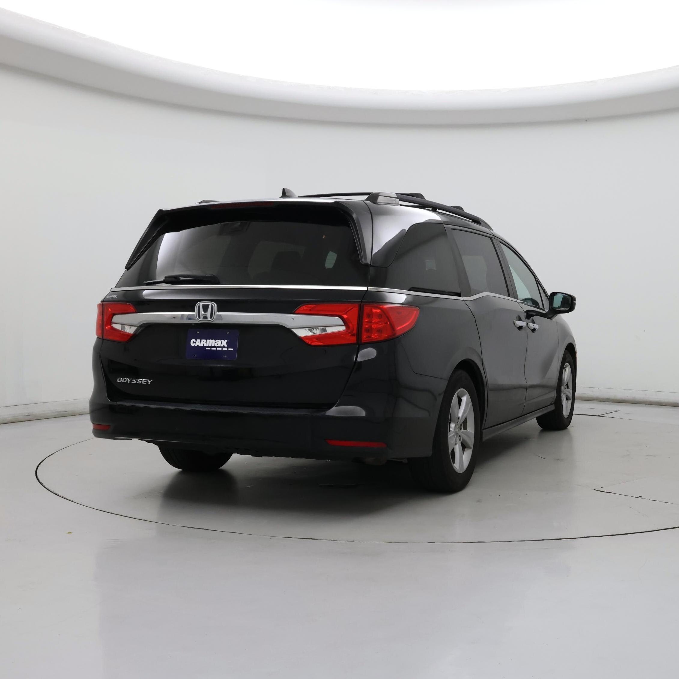Thumbnail: 2019 Honda Odyssey - 8