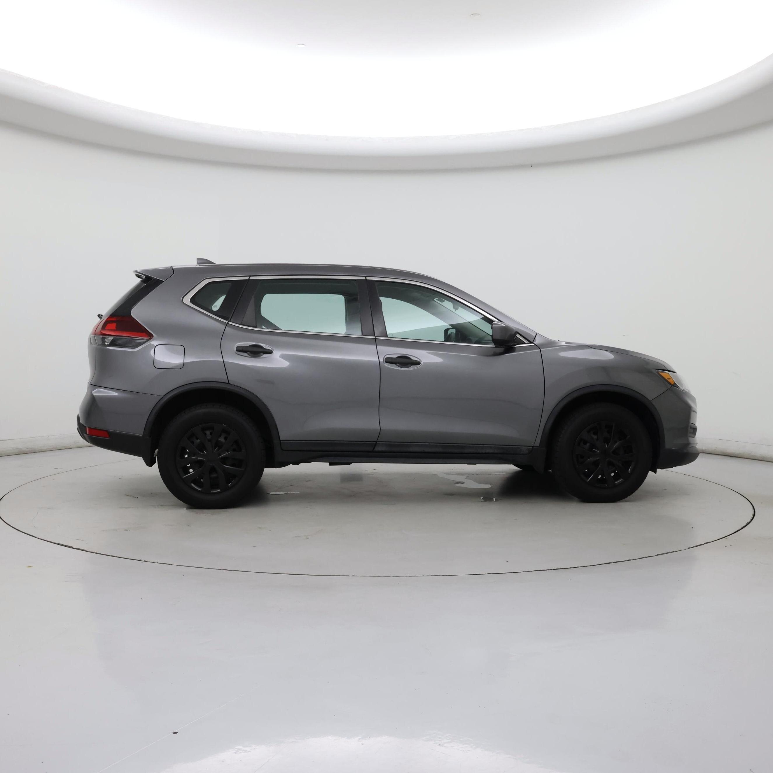 Thumbnail: 2018 Nissan Rogue - 7