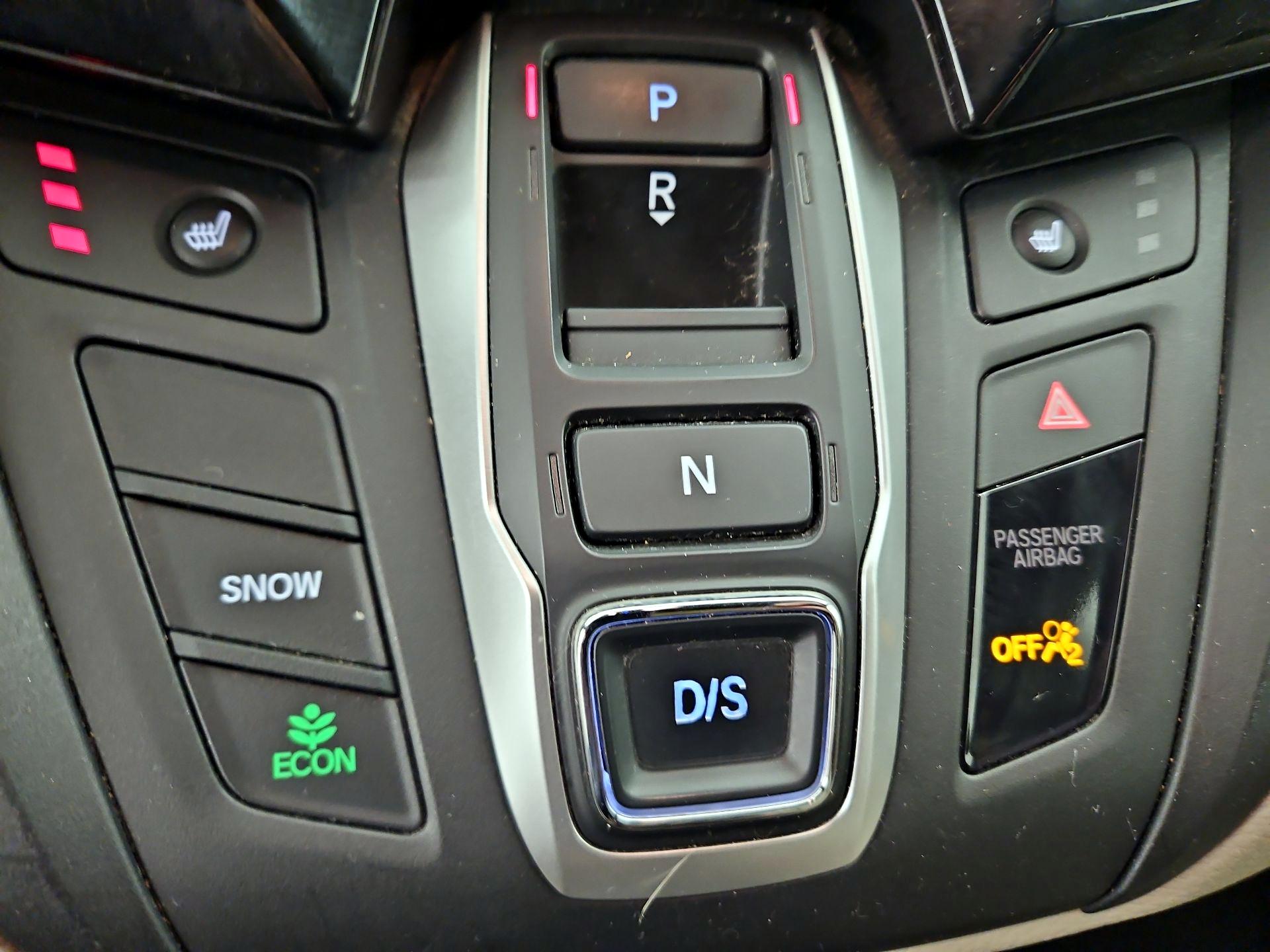 Thumbnail: 2019 Honda Odyssey - 17