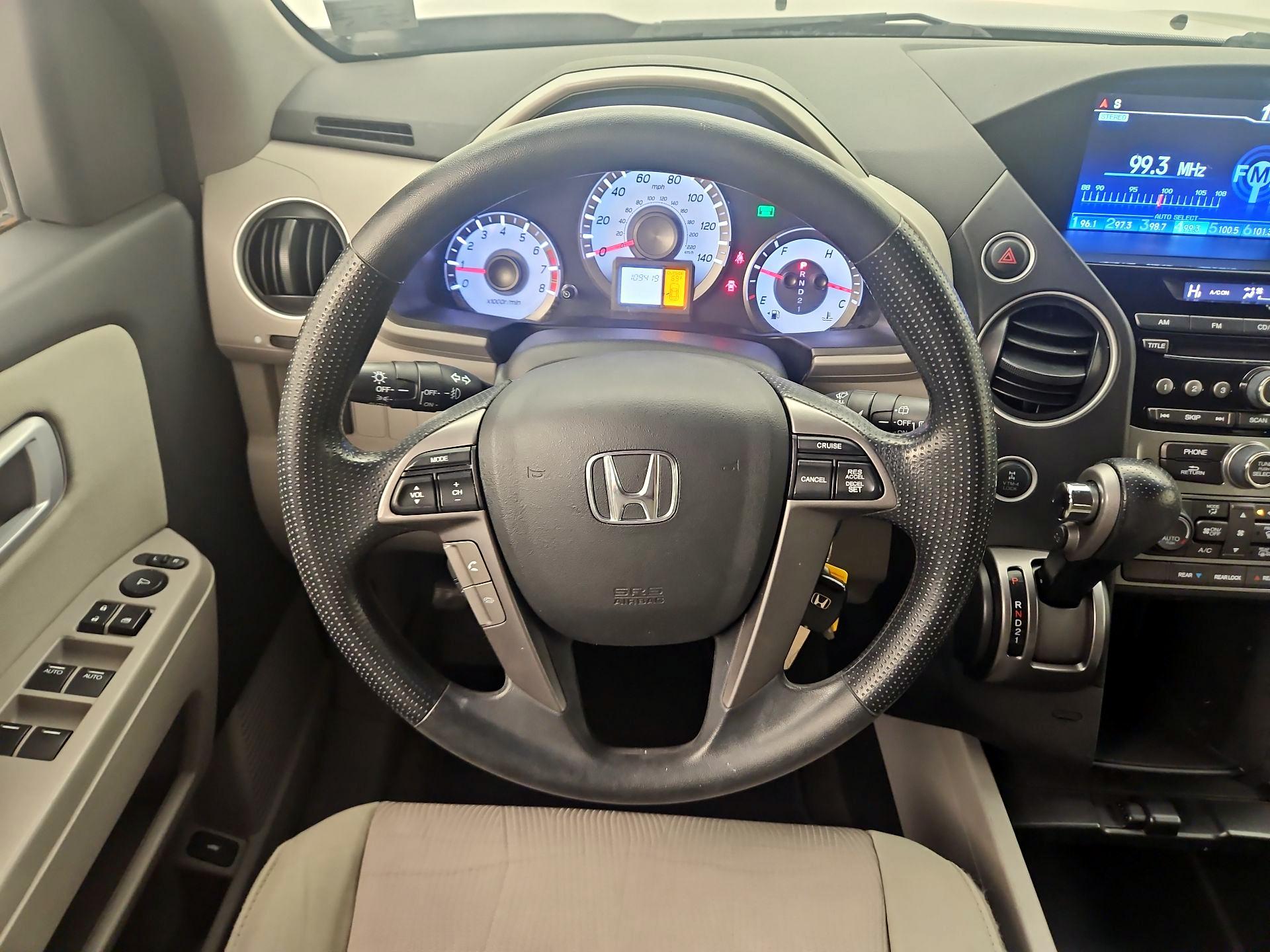 Thumbnail: 2015 Honda Pilot - 10