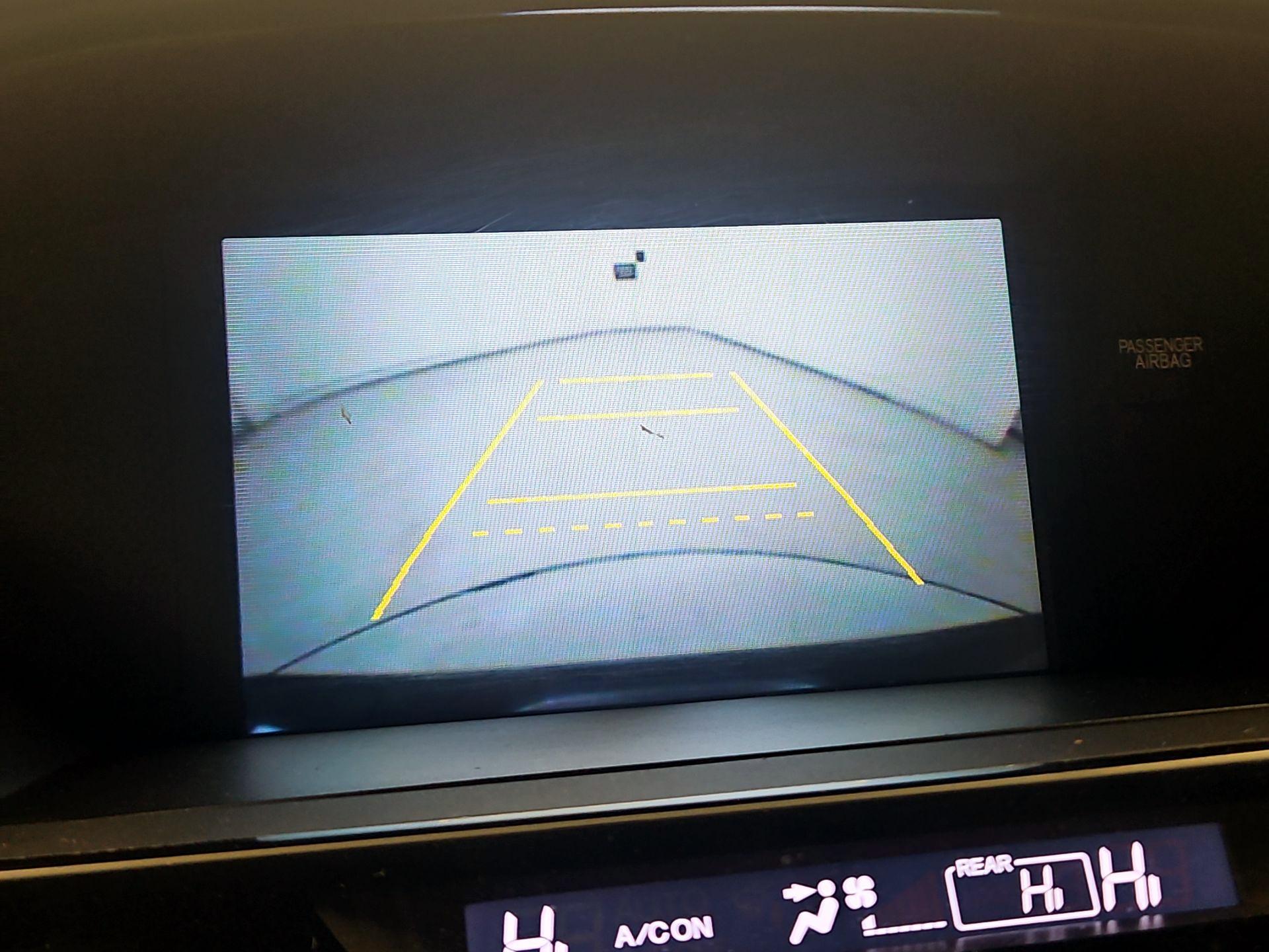 Thumbnail: 2015 Honda Pilot - 14