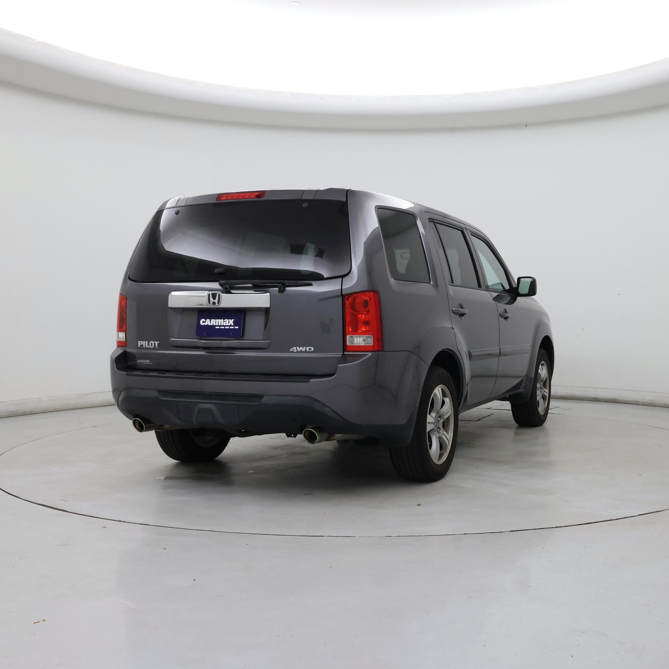 Thumbnail: 2015 Honda Pilot - 8