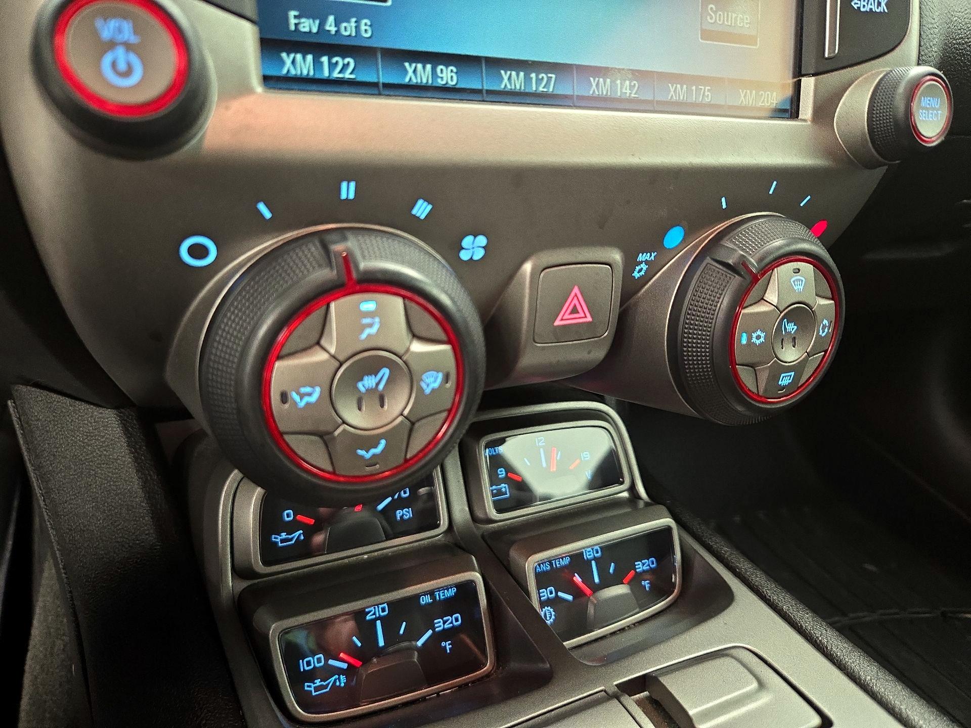 Thumbnail: 2015 Chevrolet Camaro - 16