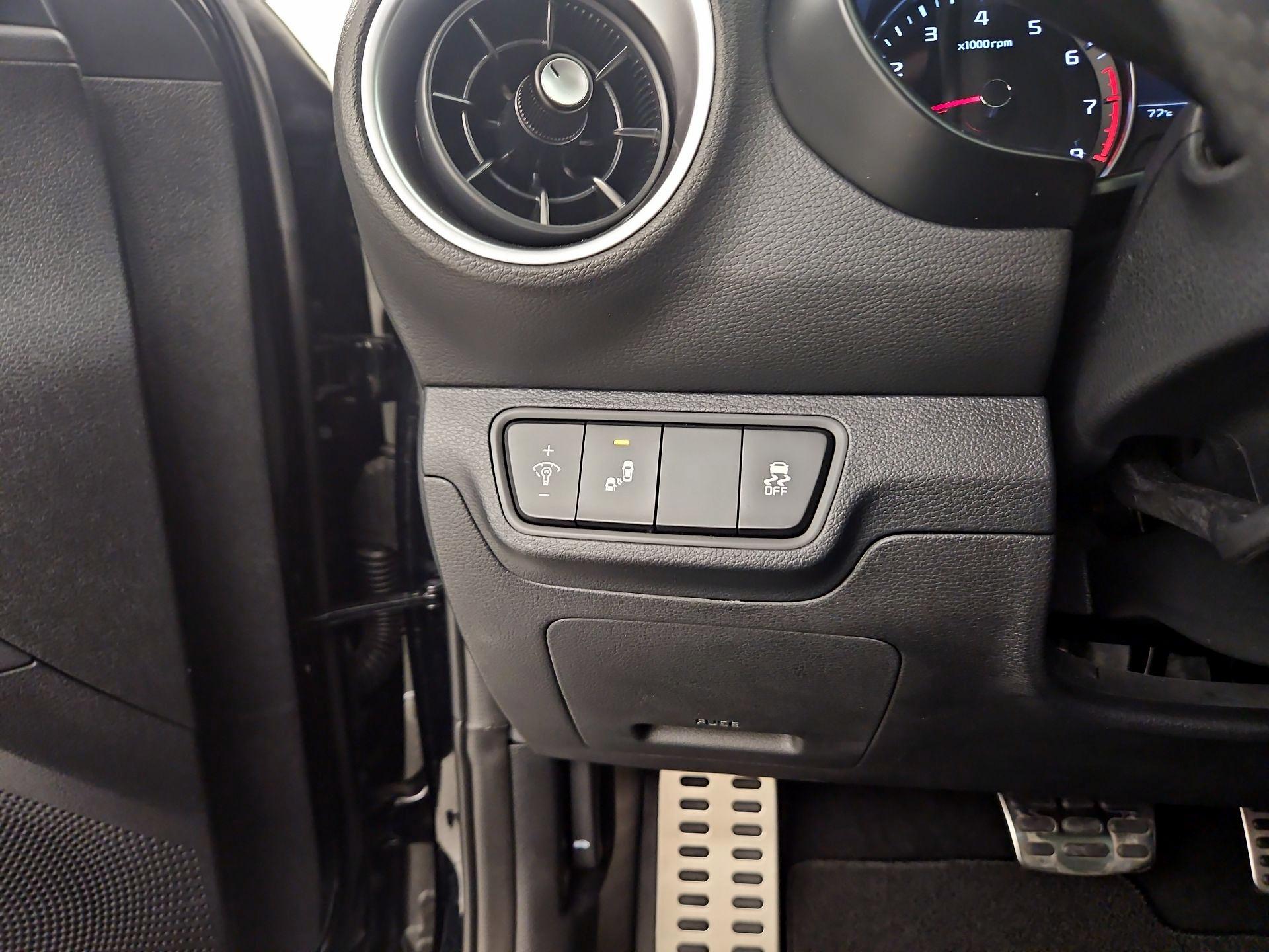 Thumbnail: 2024 Kia Forte - 13