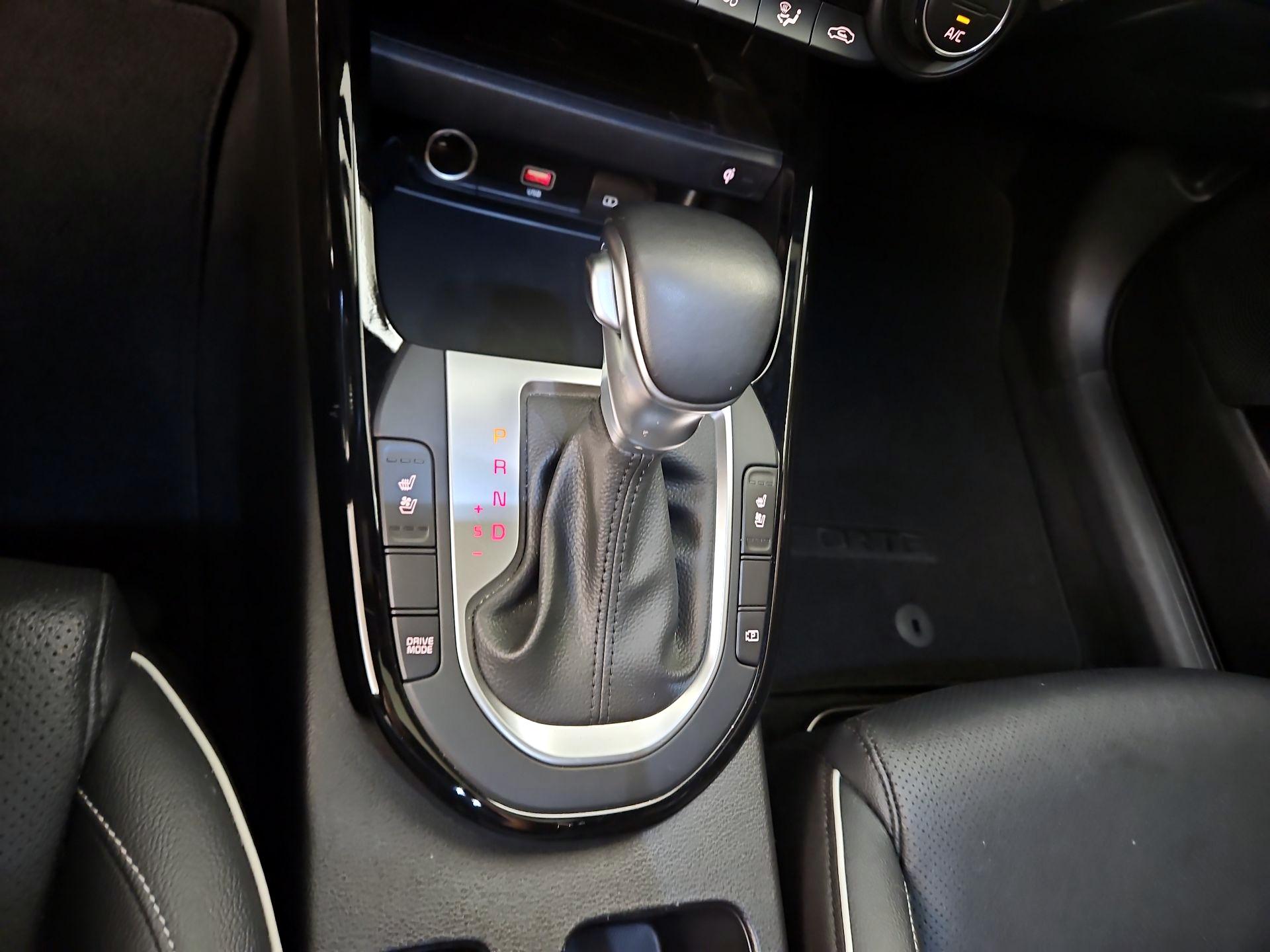 Thumbnail: 2024 Kia Forte - 18