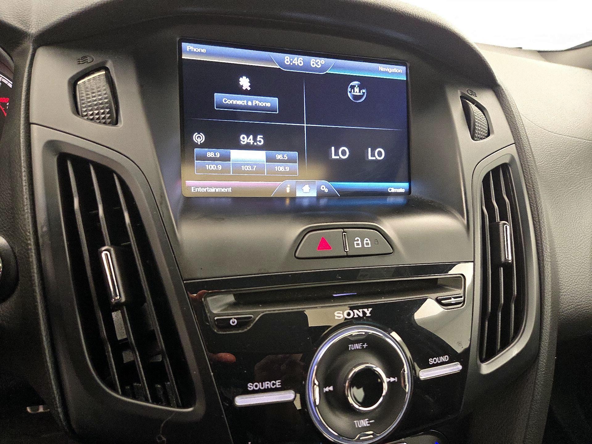 Thumbnail: 2014 Ford Focus - 15