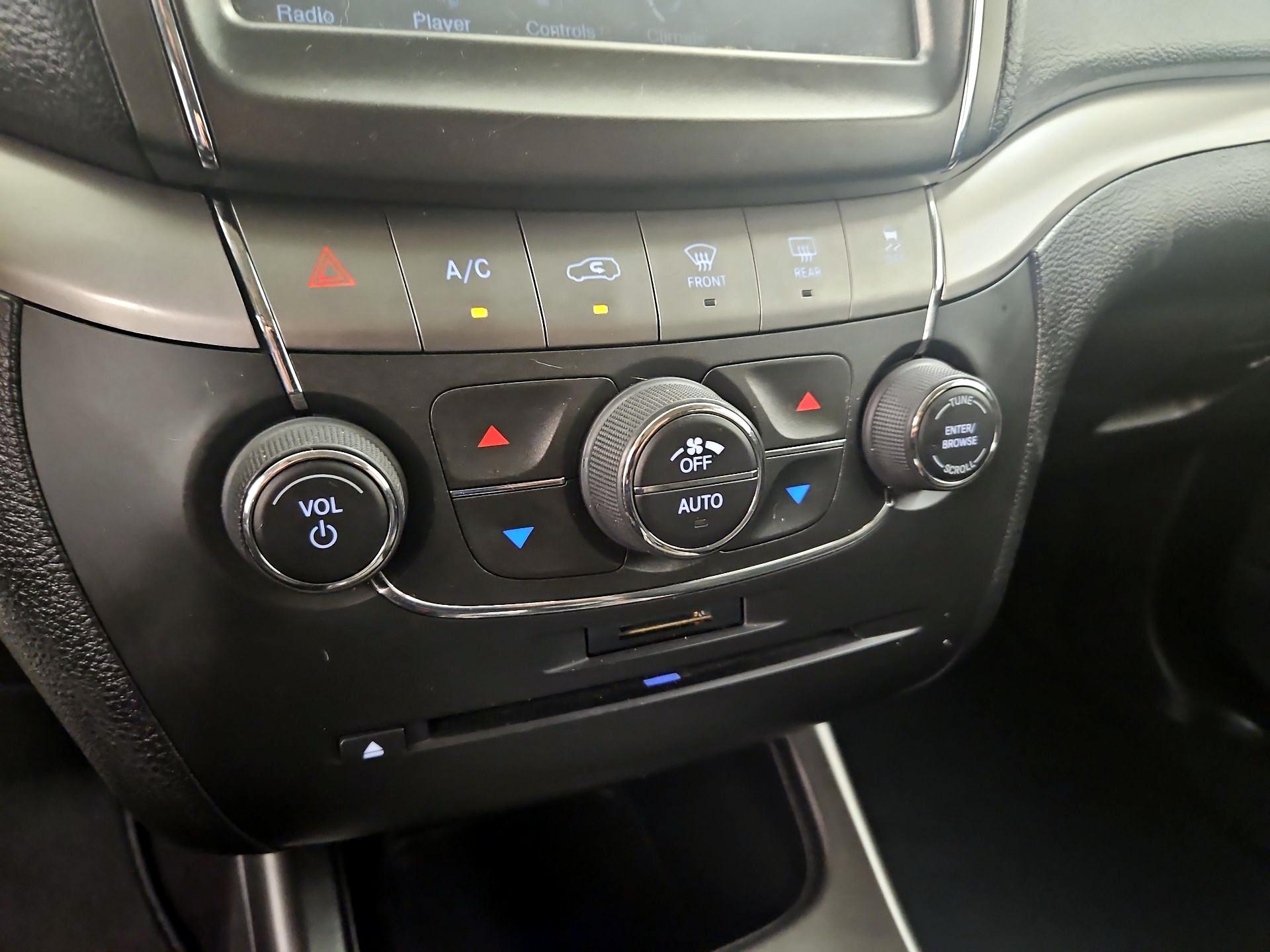 Thumbnail: 2020 Dodge Journey - 16