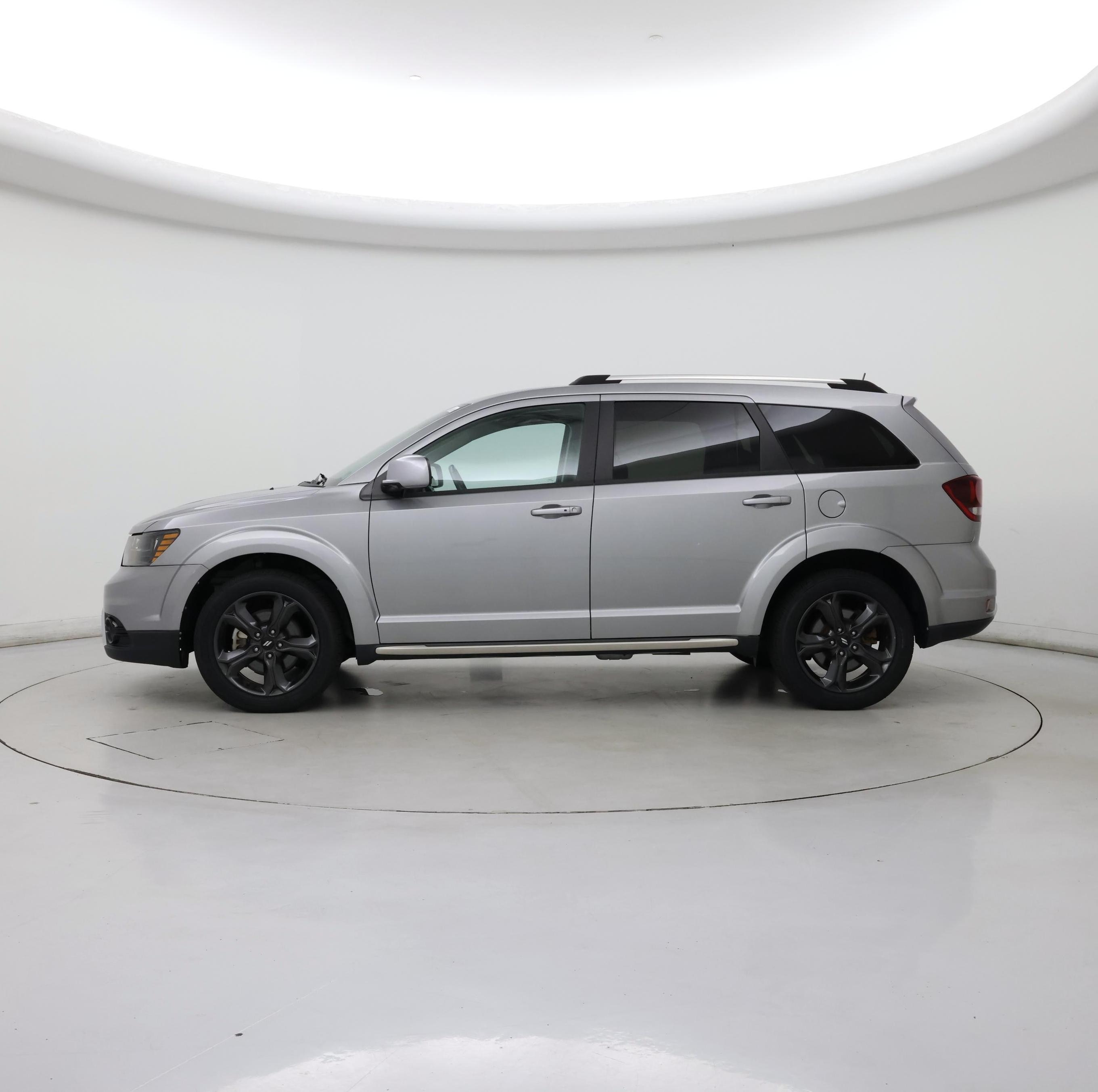 Thumbnail: 2020 Dodge Journey - 3