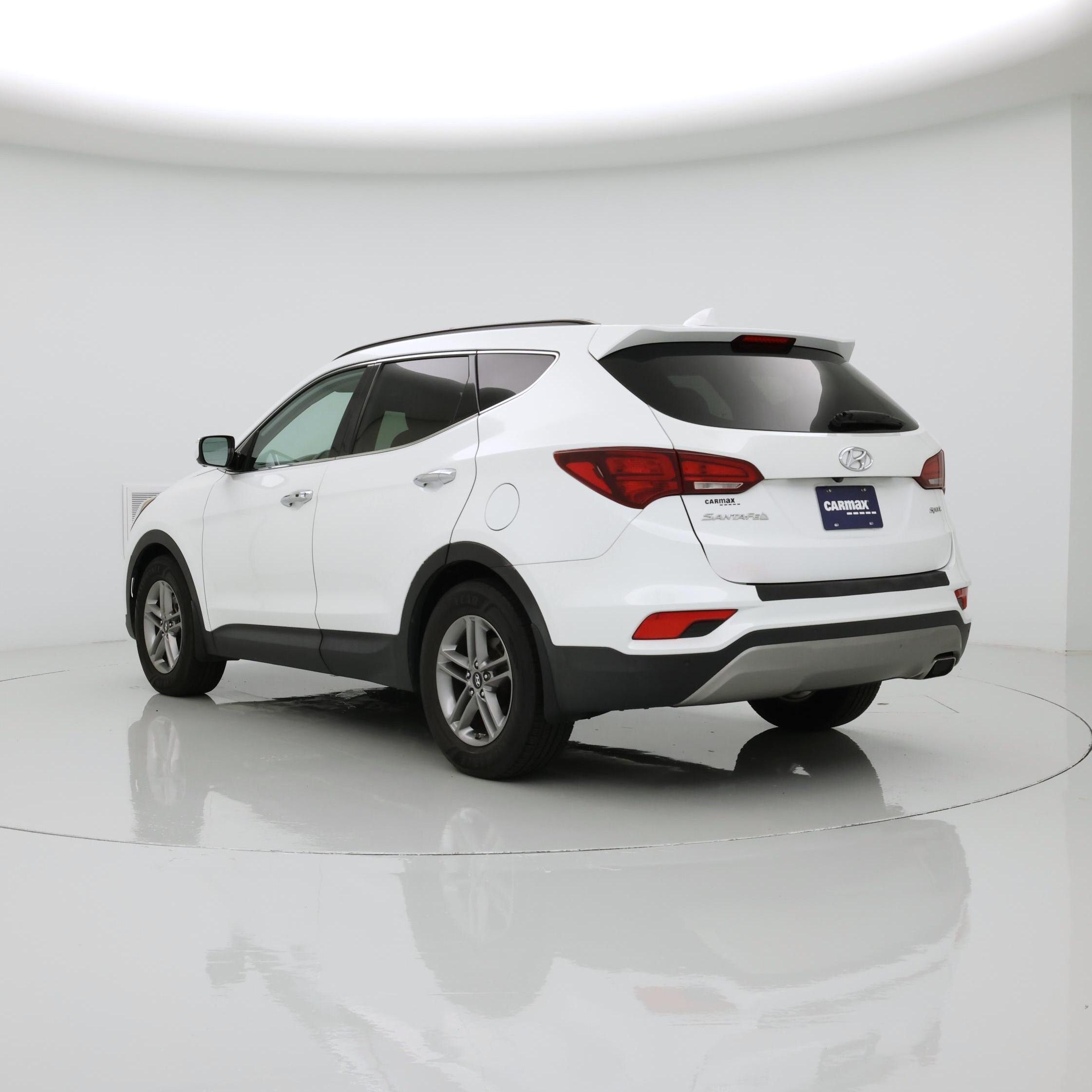 Thumbnail: 2017 Hyundai Santa Fe - 2