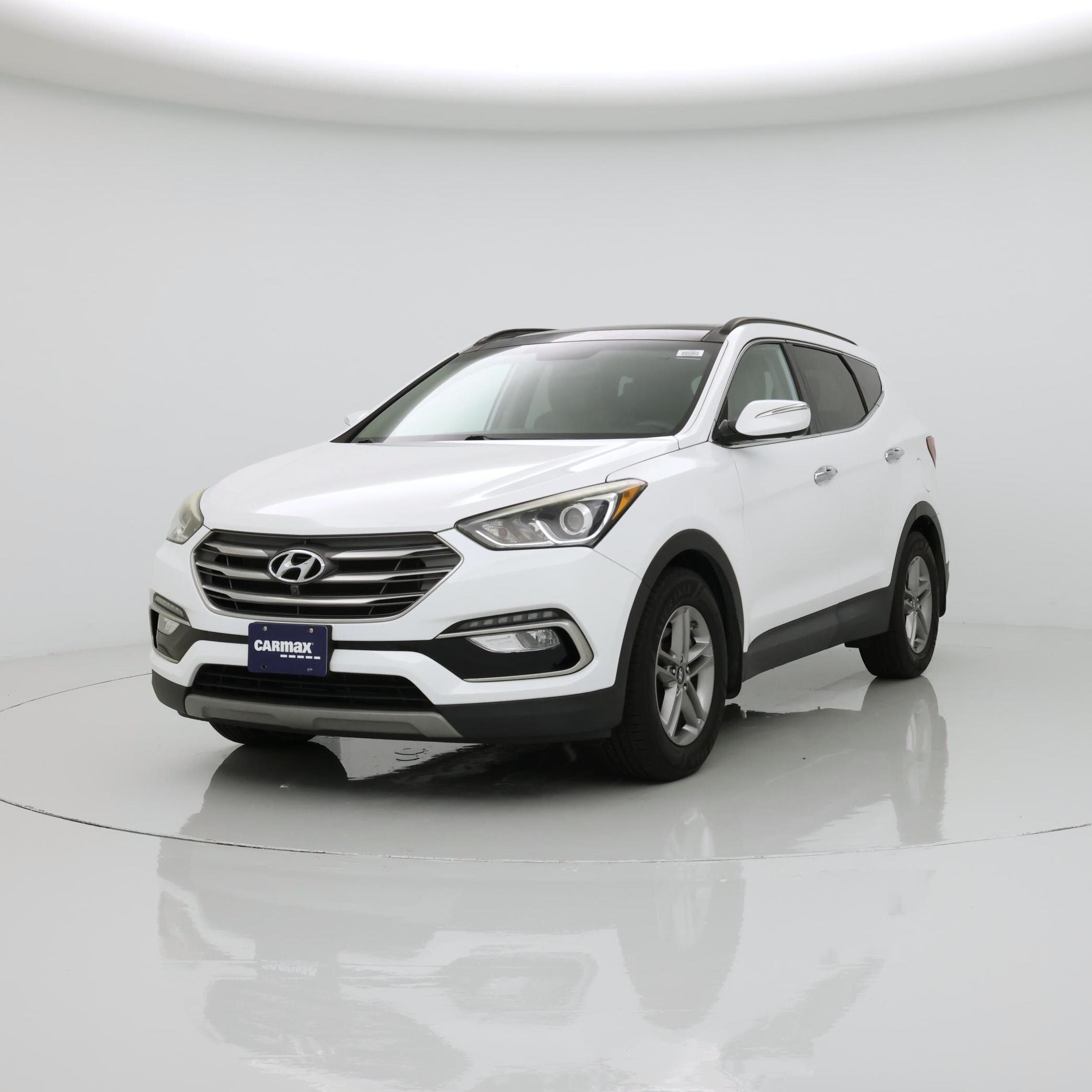 Thumbnail: 2017 Hyundai Santa Fe - 4