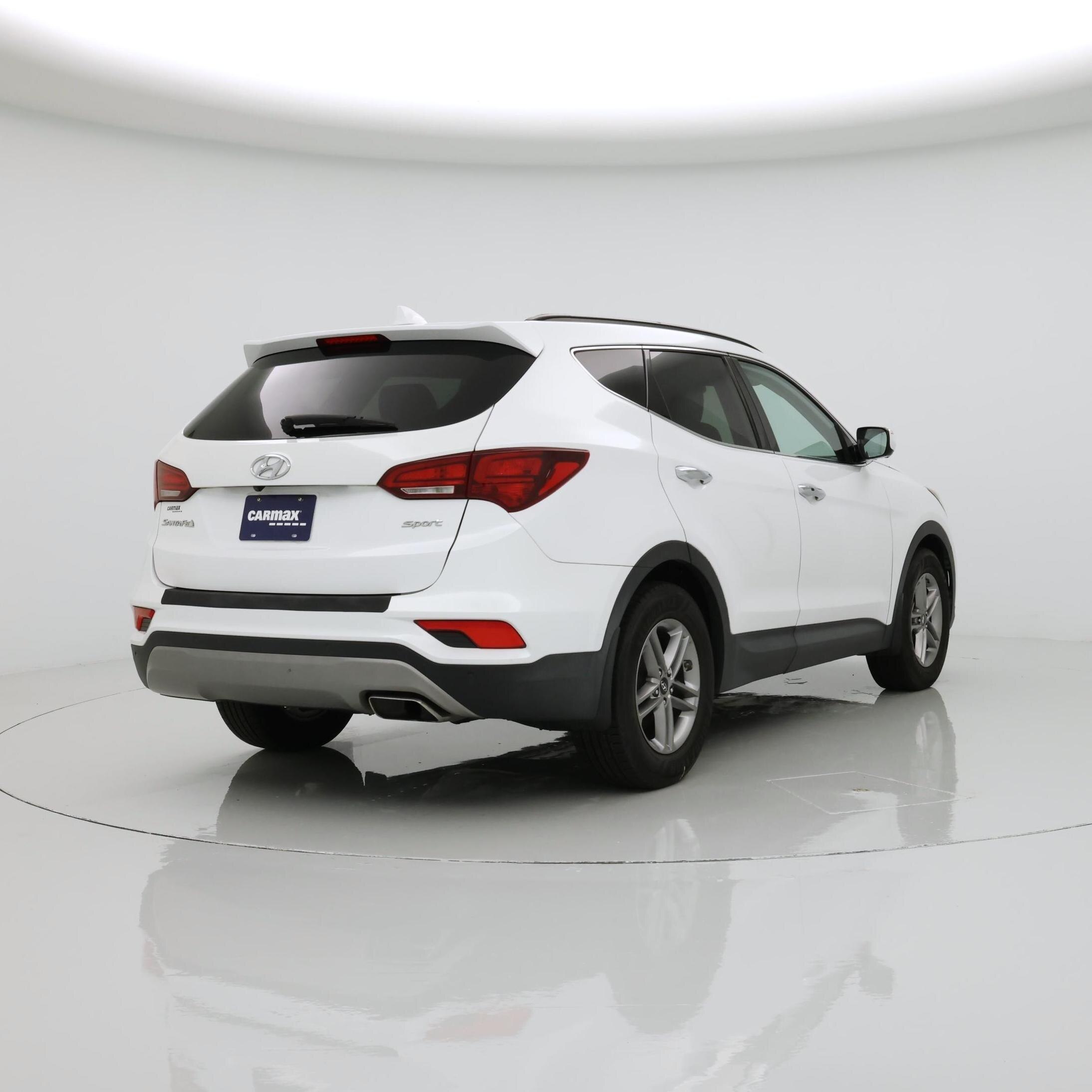 Thumbnail: 2017 Hyundai Santa Fe - 8