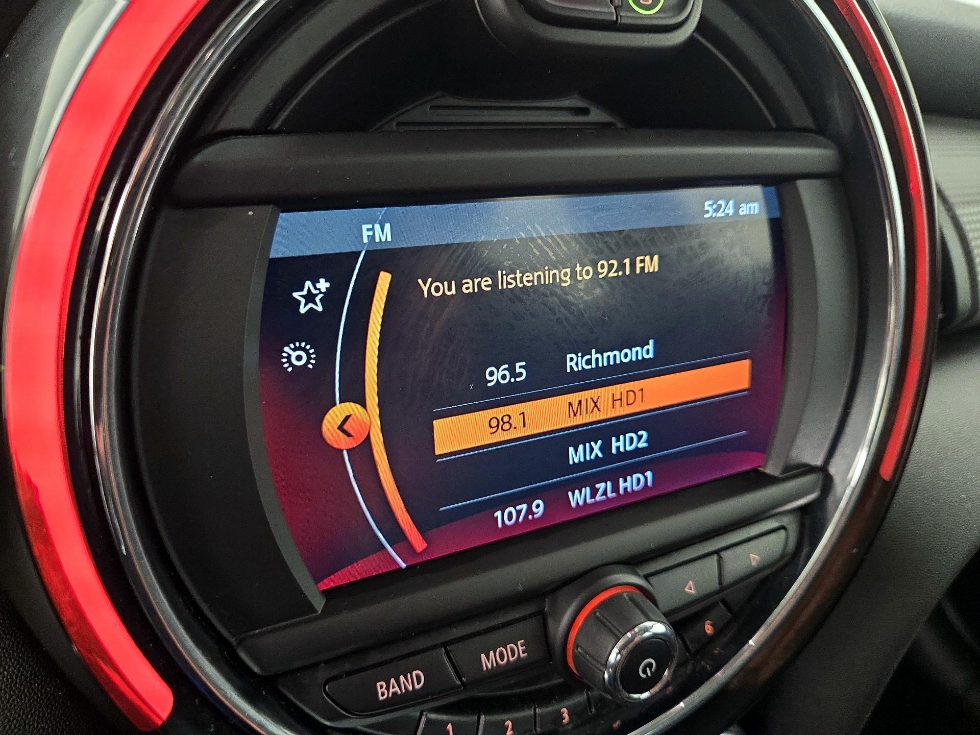 Thumbnail: 2021 MINI Cooper - 15