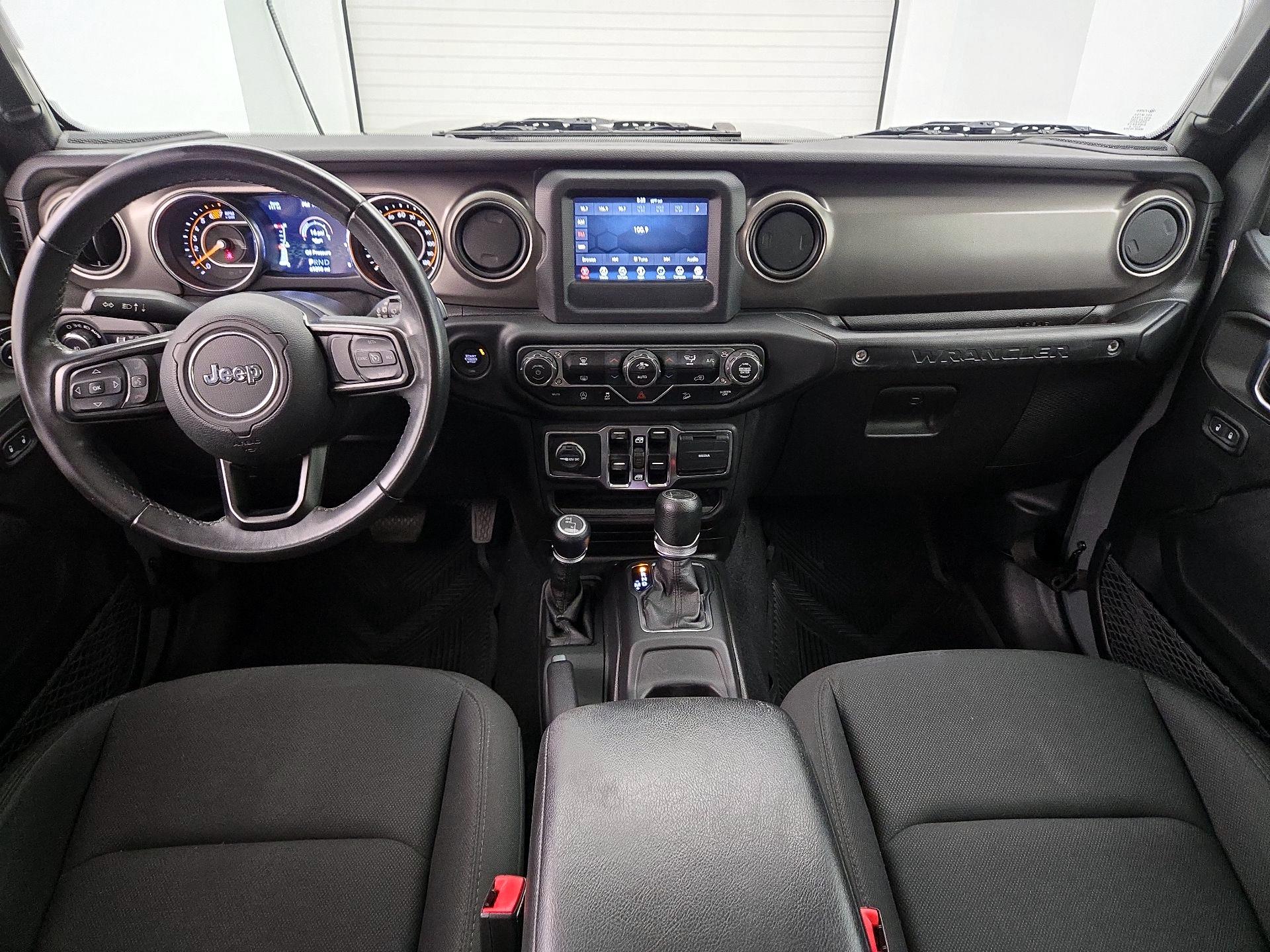 Thumbnail: 2019 Jeep Wrangler - 9