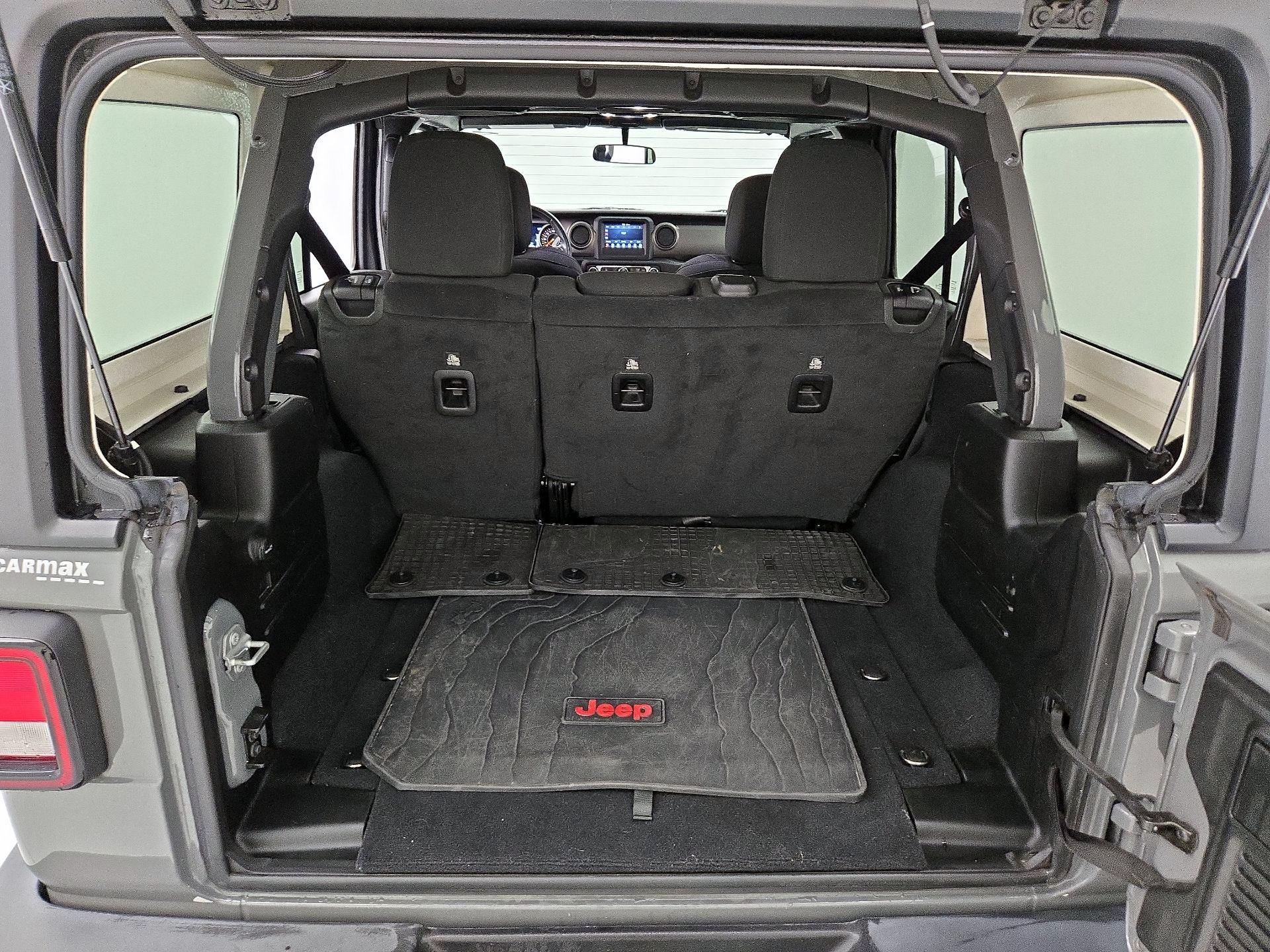 Thumbnail: 2019 Jeep Wrangler - 20