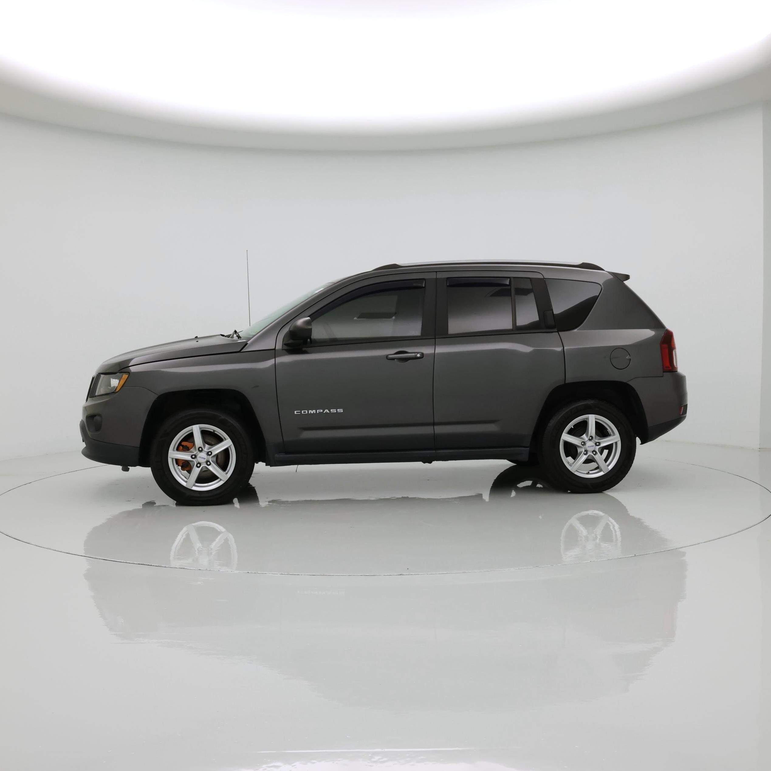 Thumbnail: 2016 Jeep Compass - 3