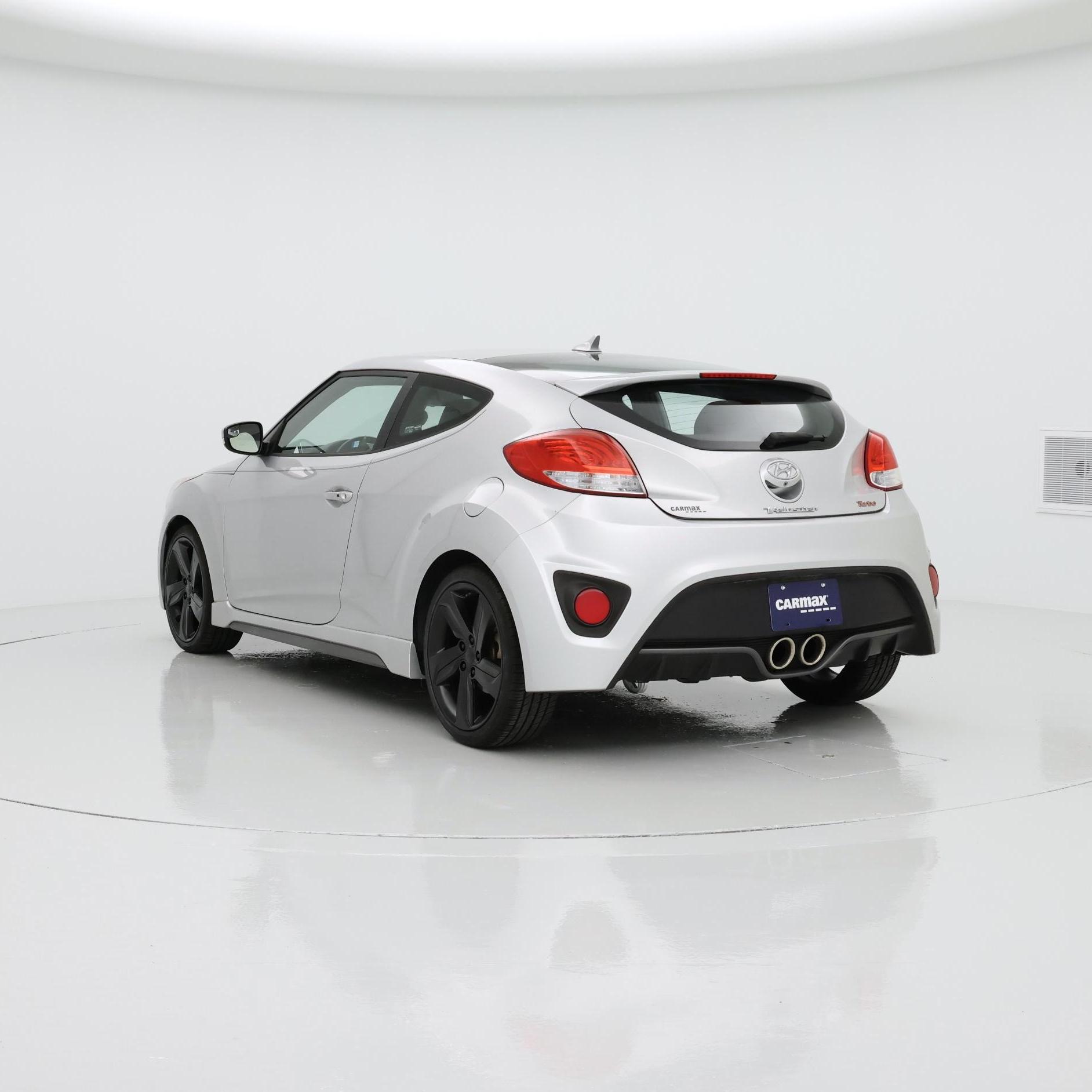 Thumbnail: 2015 Hyundai Veloster - 2