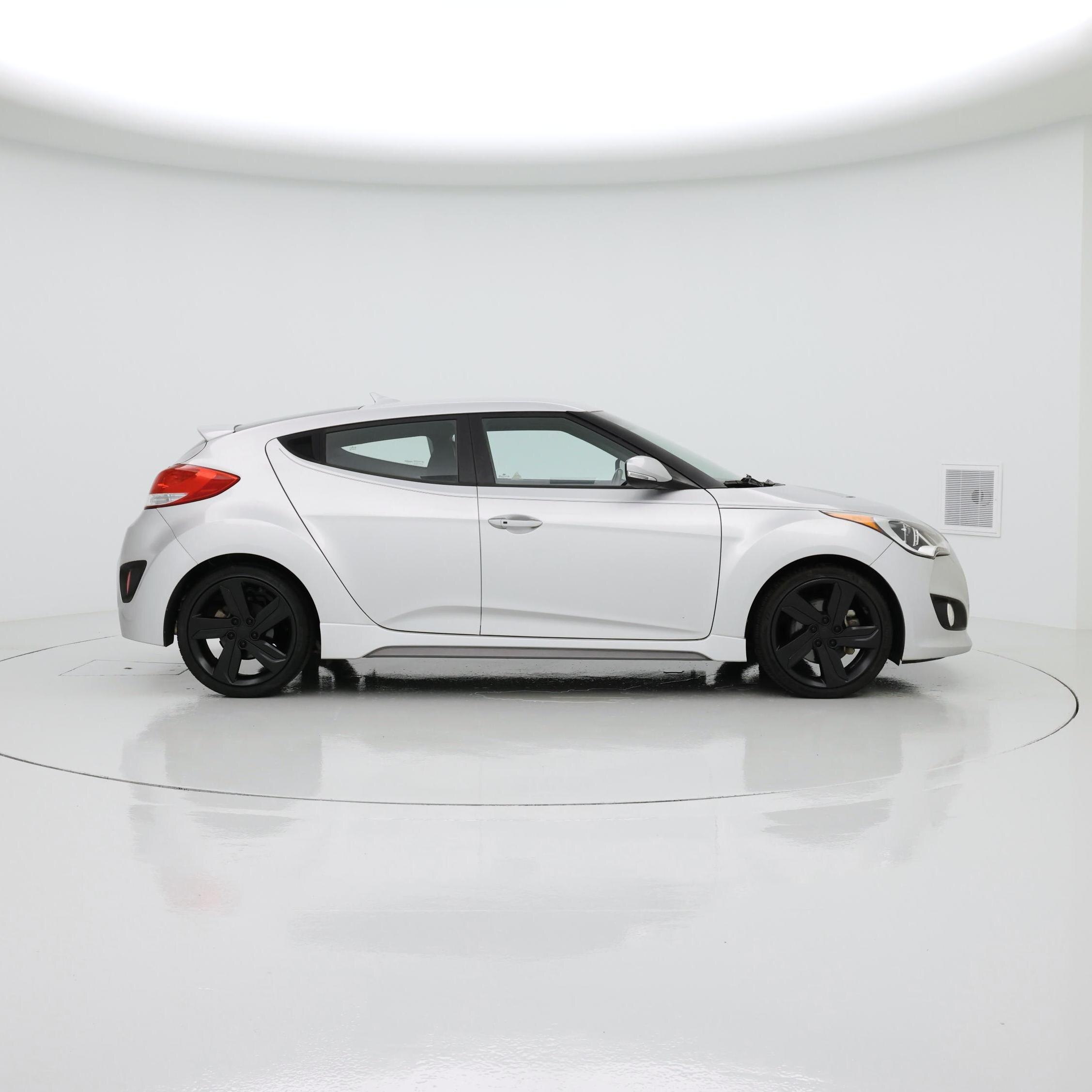 Thumbnail: 2015 Hyundai Veloster - 7