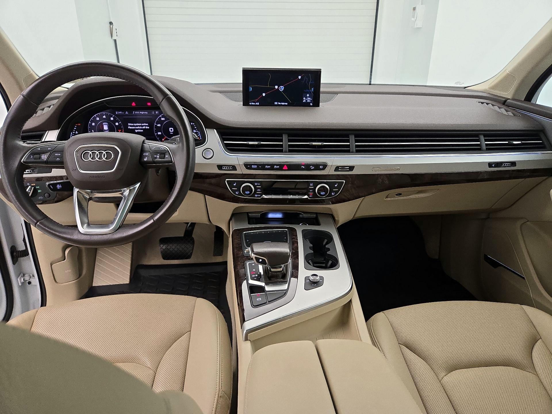 Thumbnail: 2019 Audi Q7 - 9