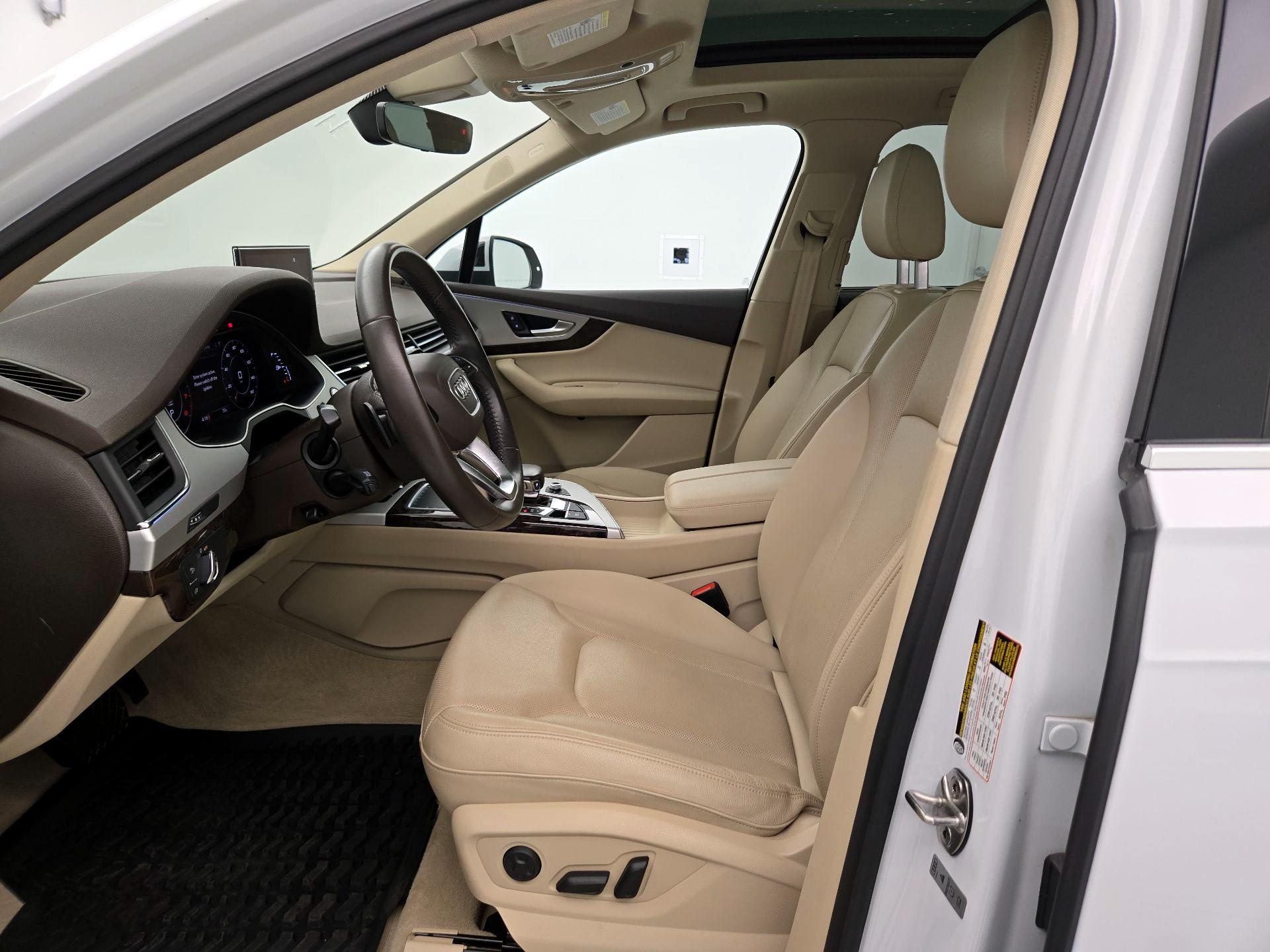 Thumbnail: 2019 Audi Q7 - 11