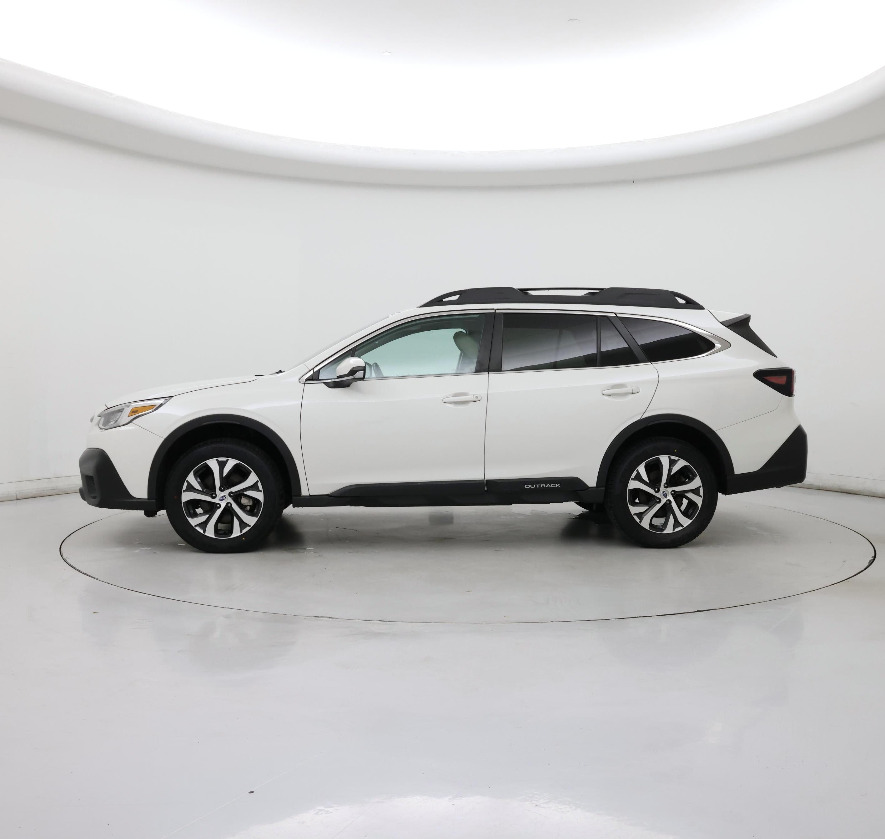 Thumbnail: 2022 Subaru Outback - 3