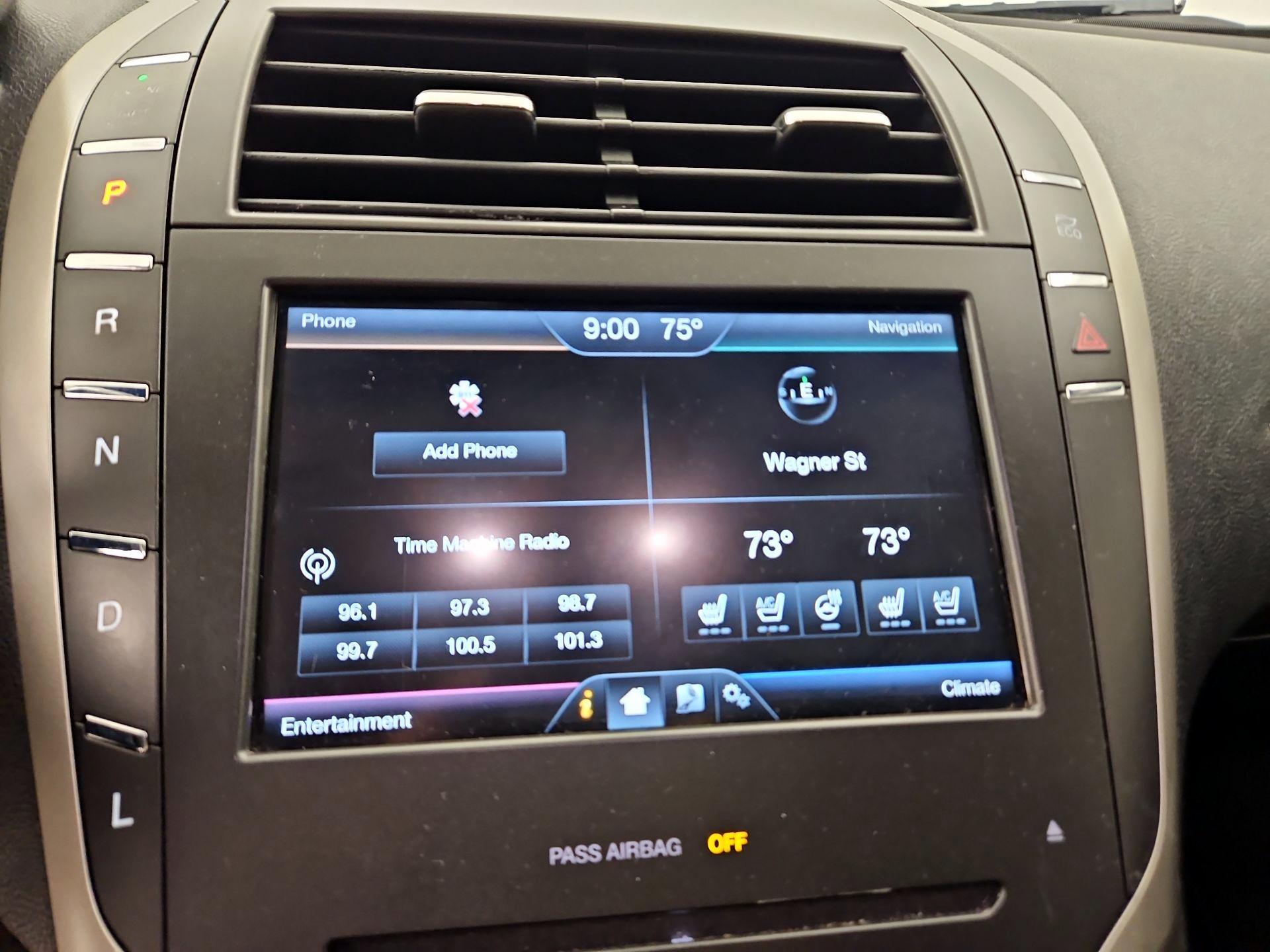 Thumbnail: 2016 Lincoln MKZ - 16