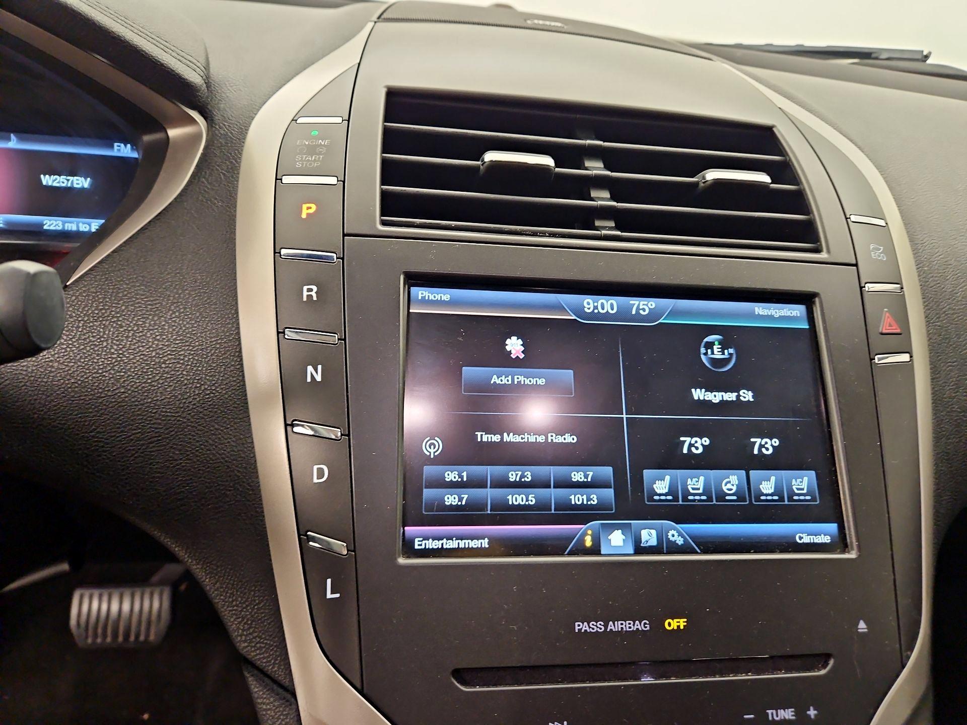 Thumbnail: 2016 Lincoln MKZ - 18