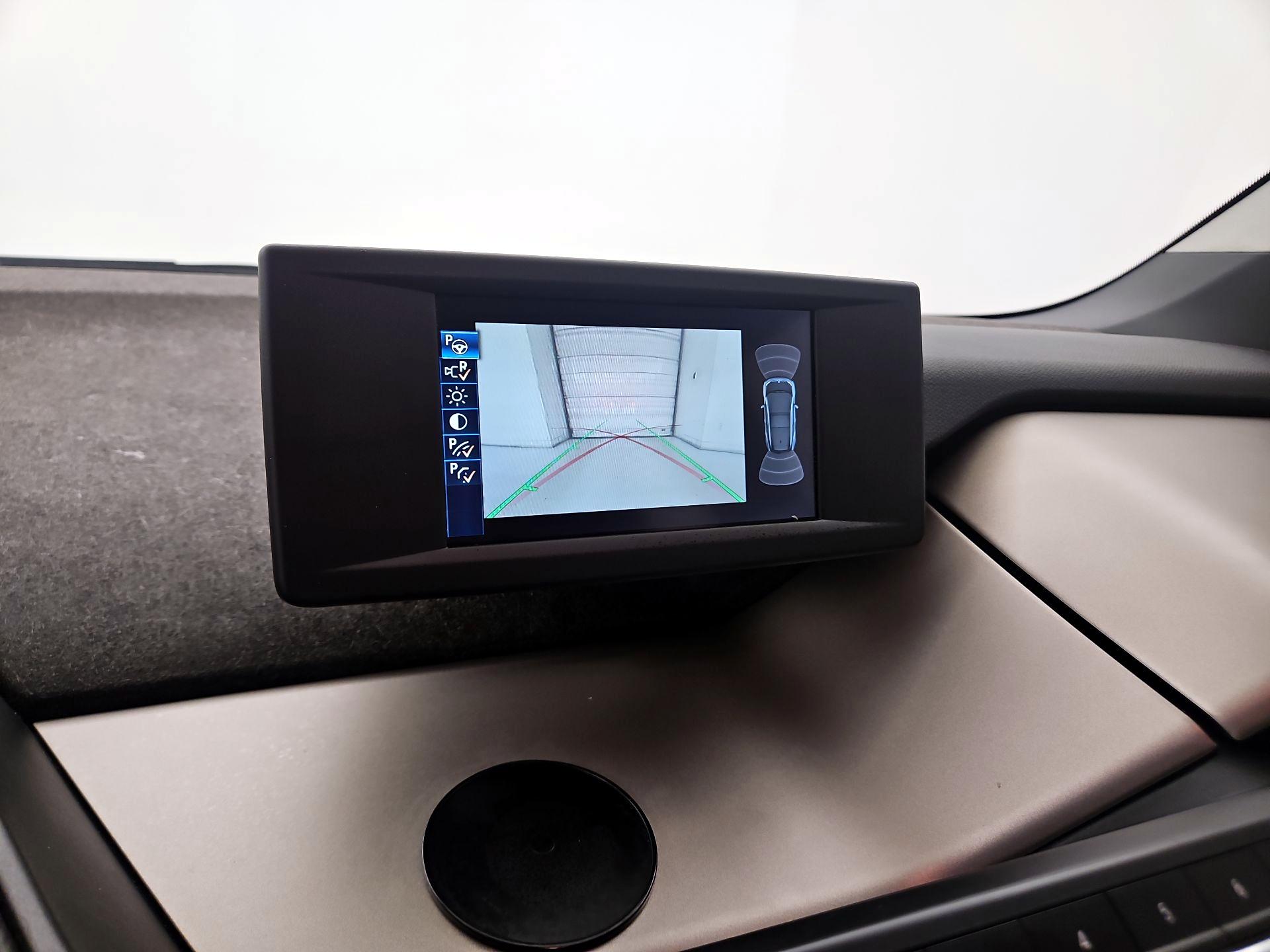 Thumbnail: 2017 BMW i3 - 15