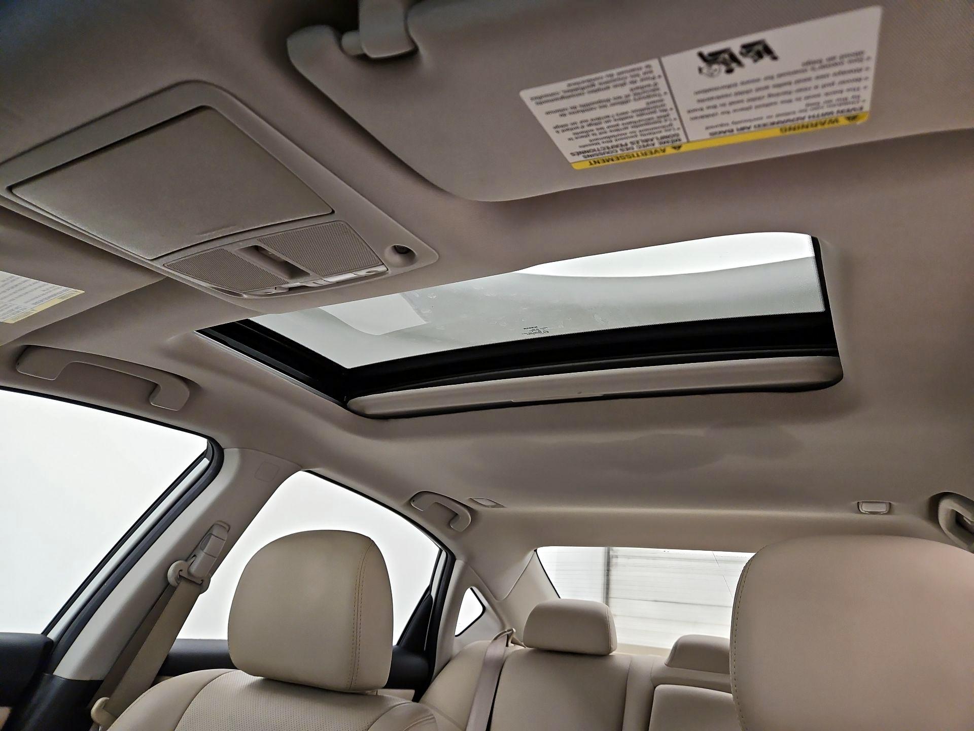Thumbnail: 2015 Nissan Altima - 20