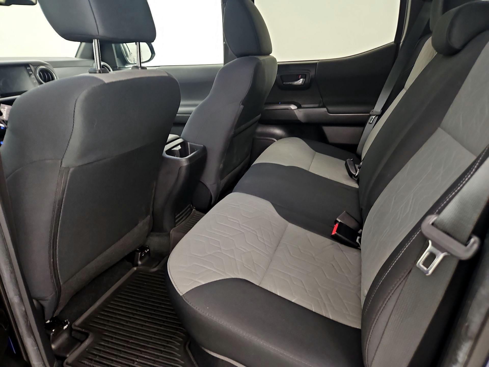 Thumbnail: 2022 Toyota Tacoma - 19